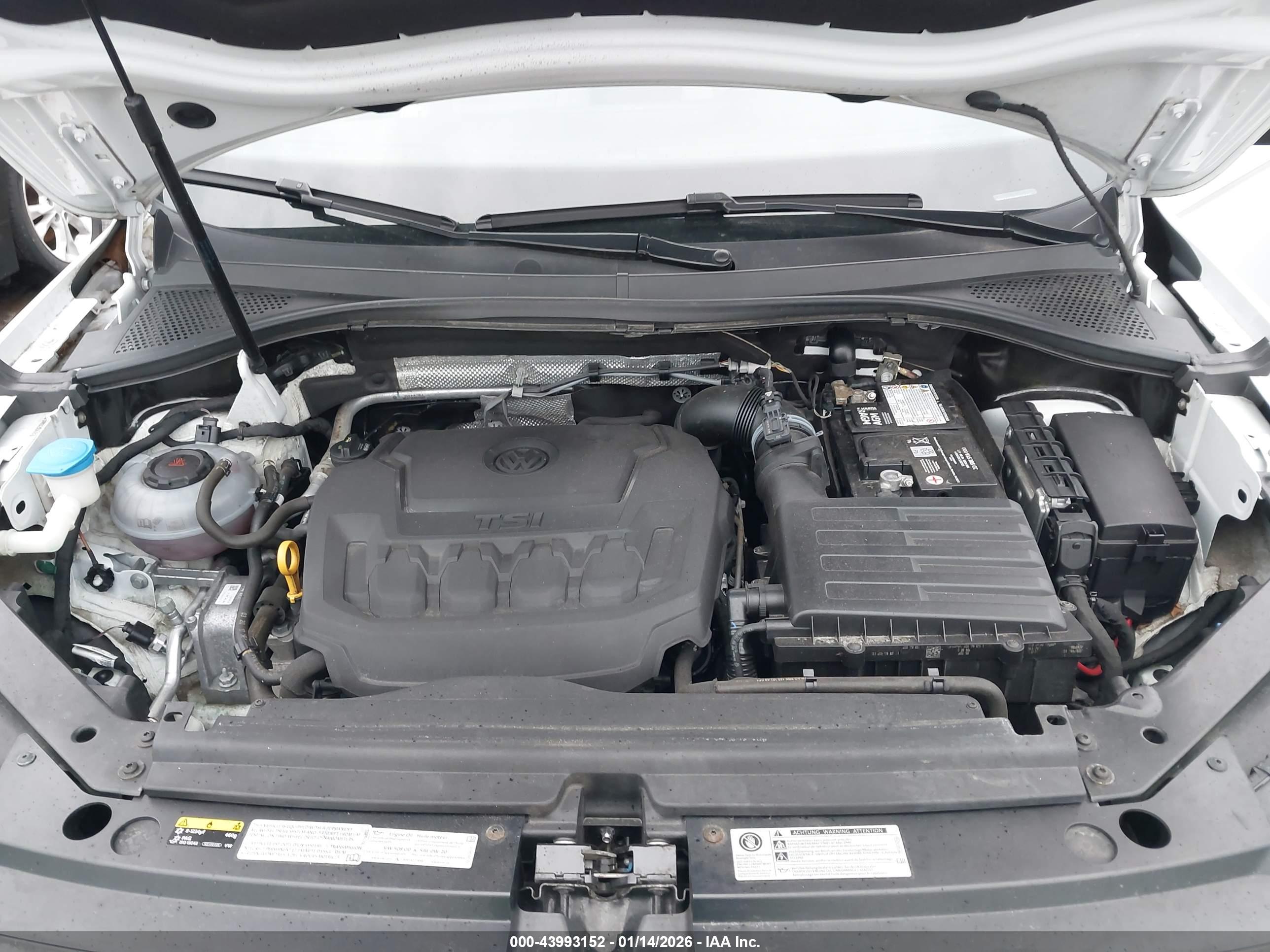 VOLKSWAGEN TIGUAN image 10