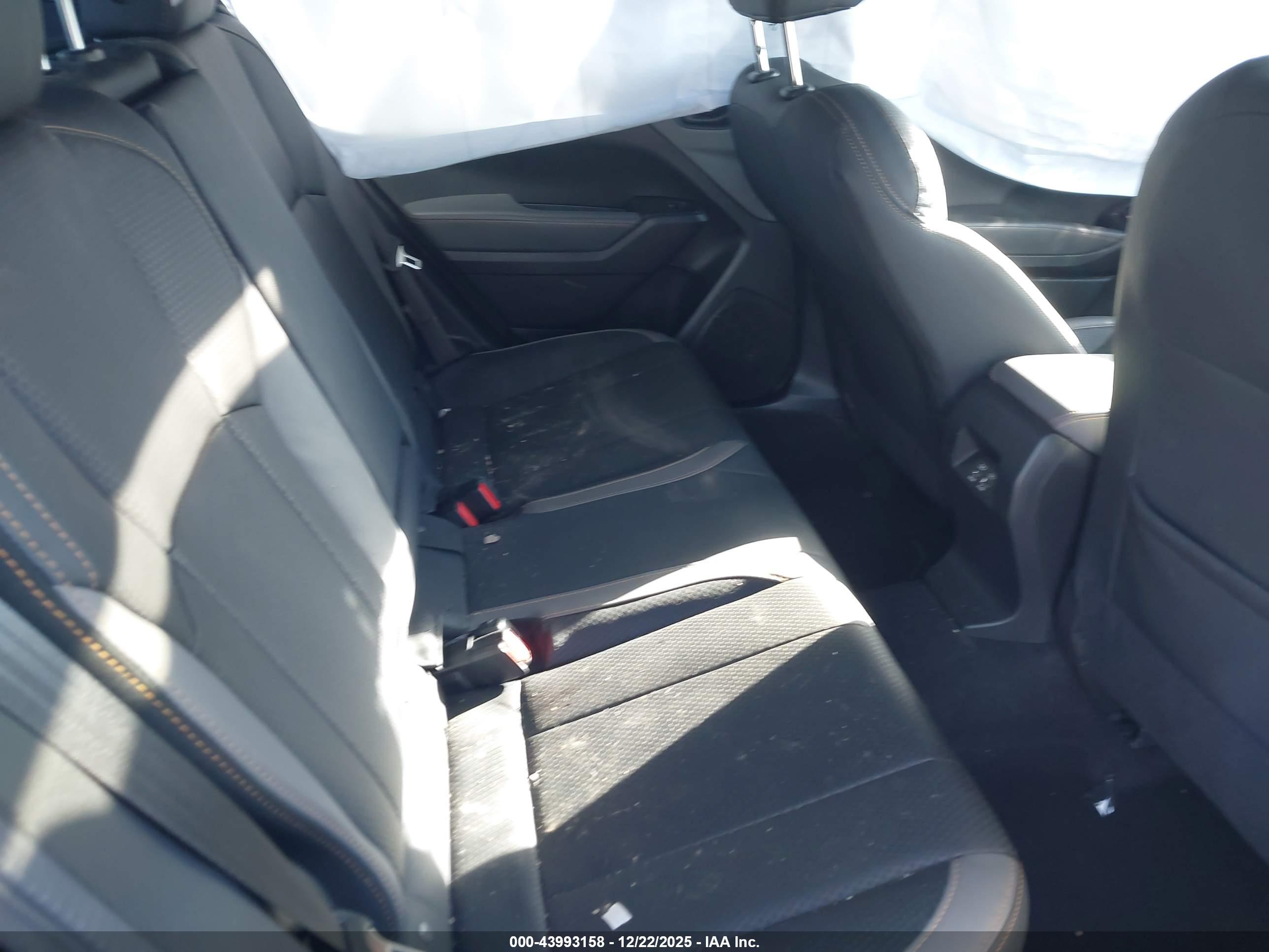SUBARU CROSSTREK image 8