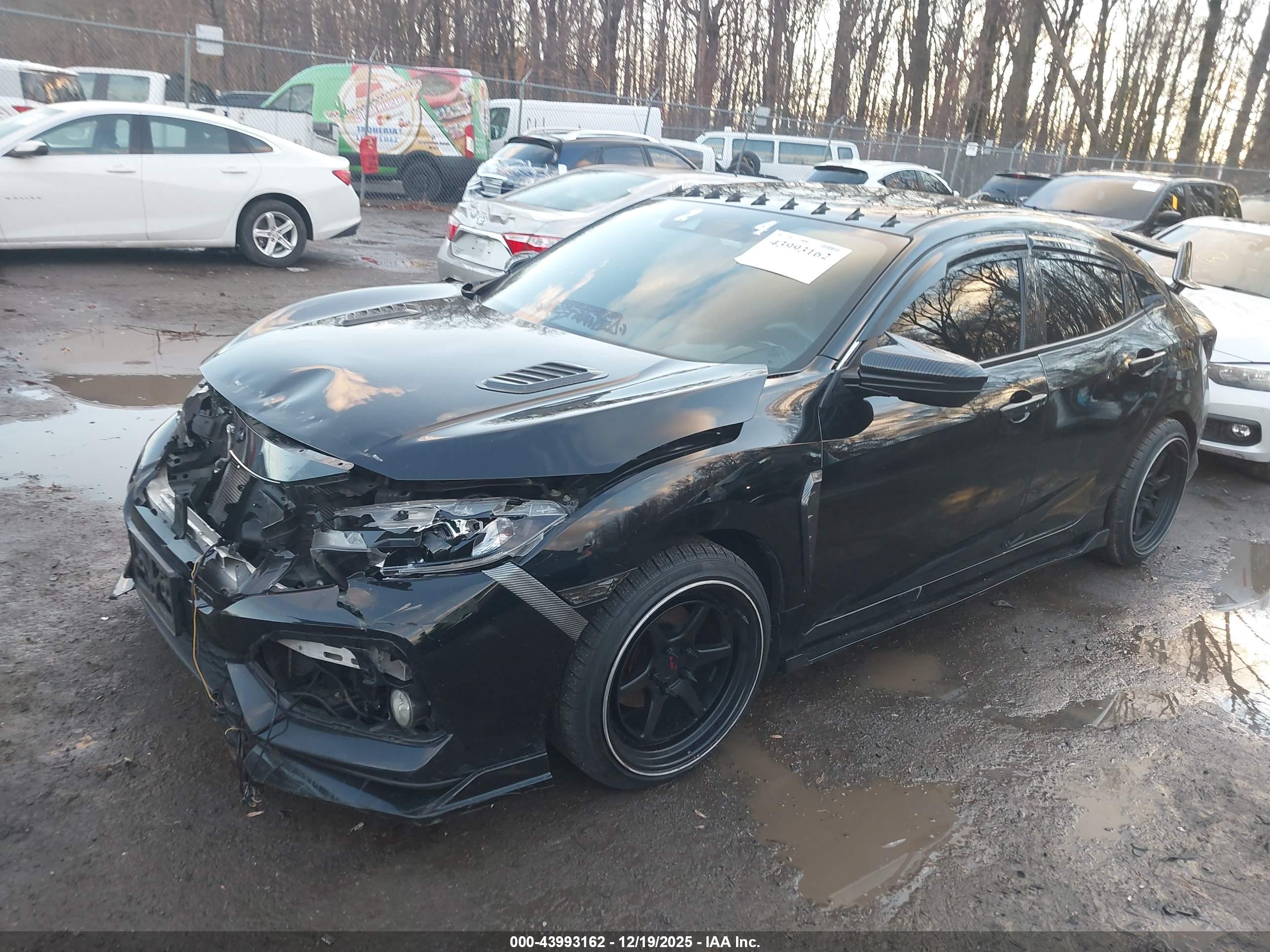 HONDA CIVIC image 2