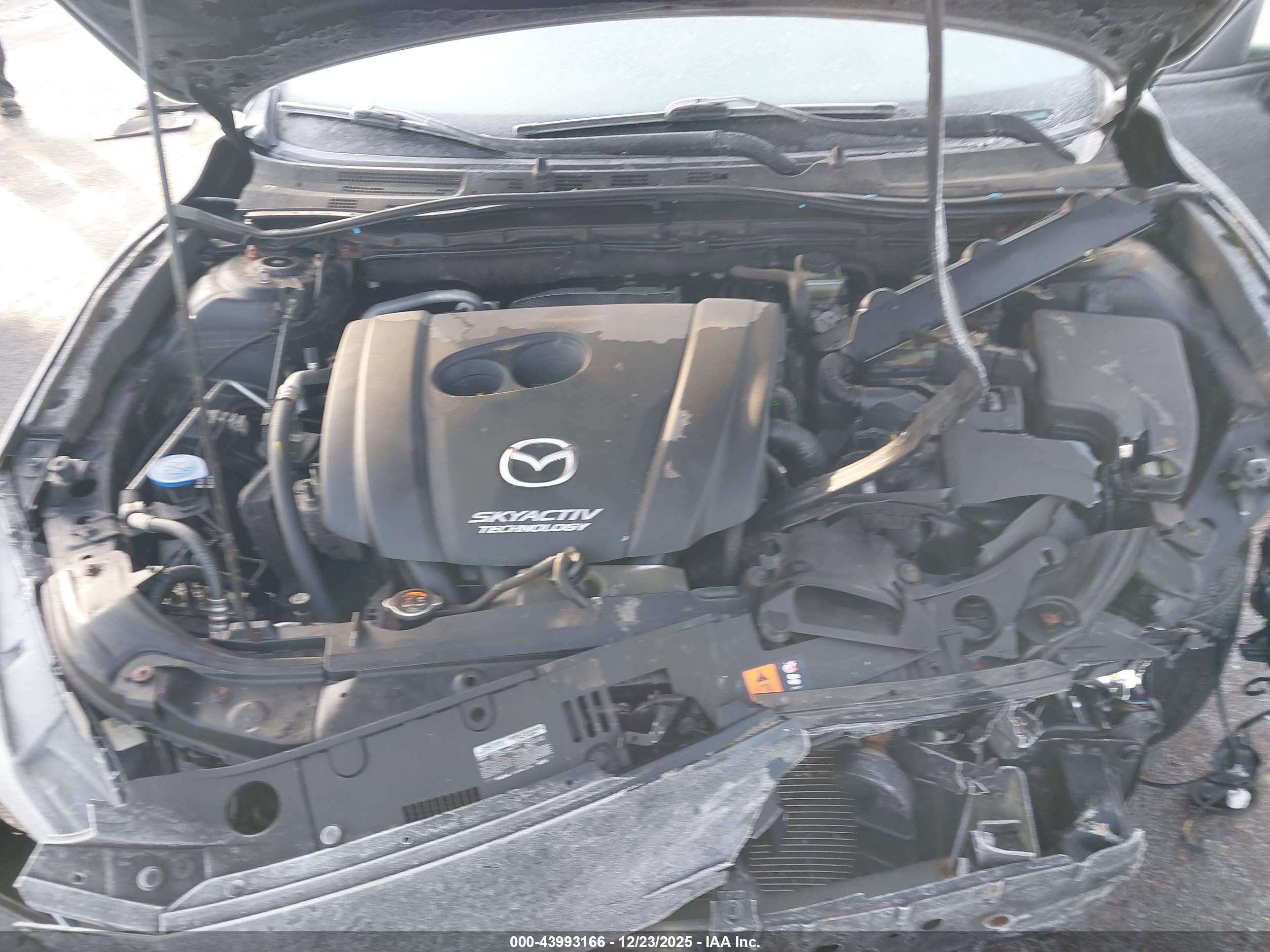 MAZDA MAZDA3 image 10