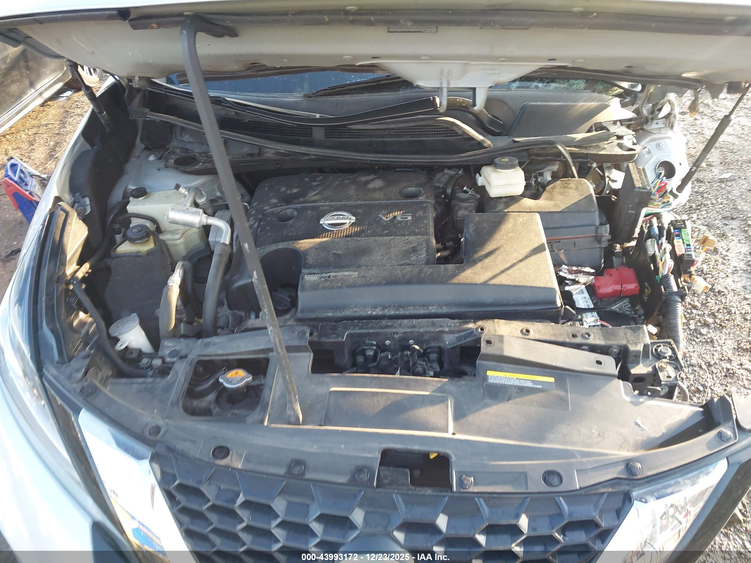 NISSAN MURANO image 10