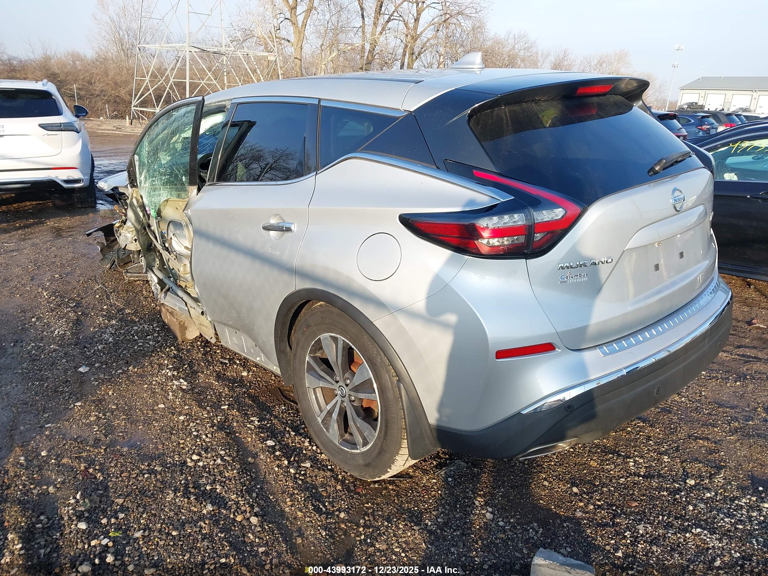 NISSAN MURANO image 3