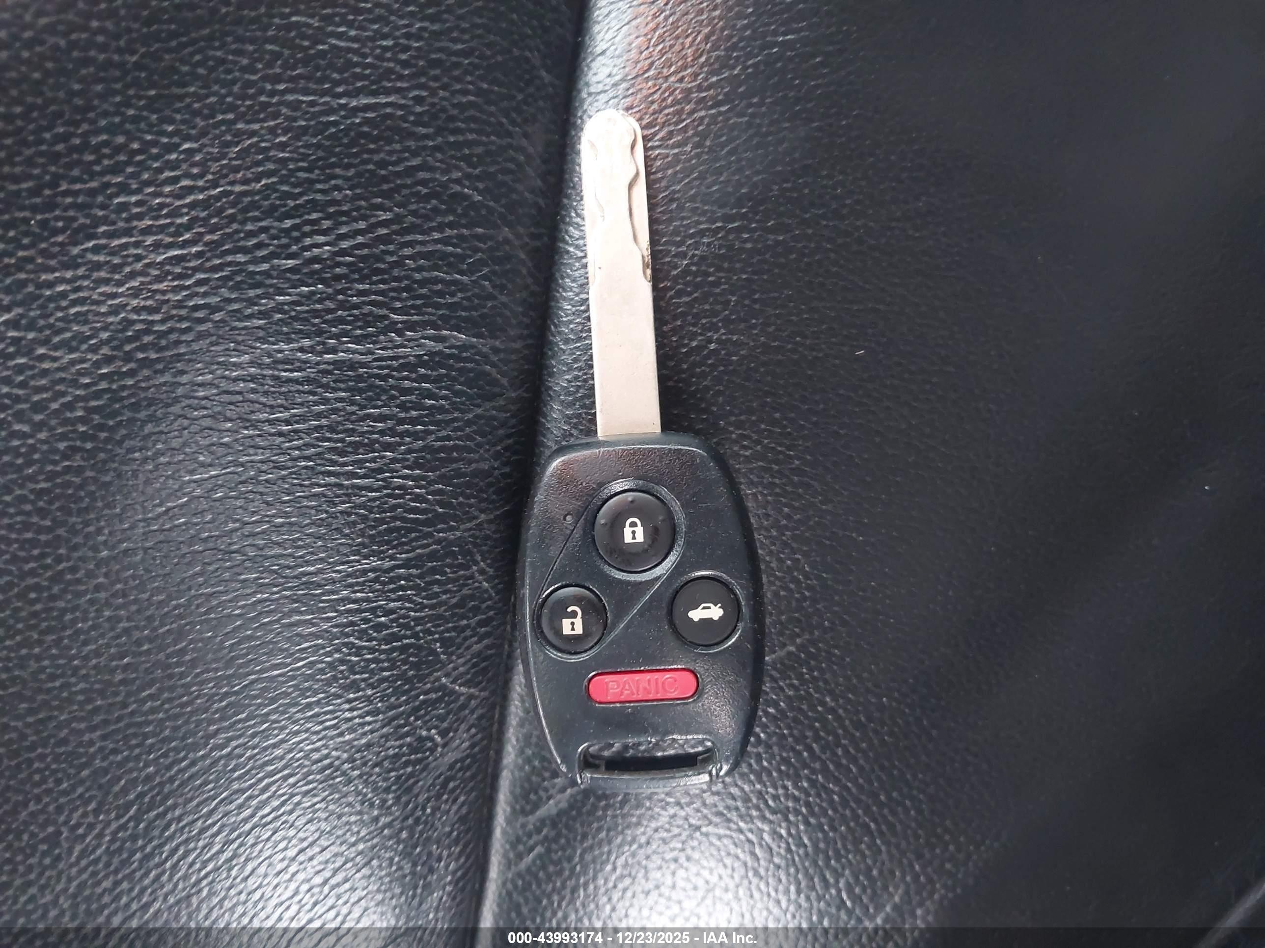 HONDA ACCORD image 11