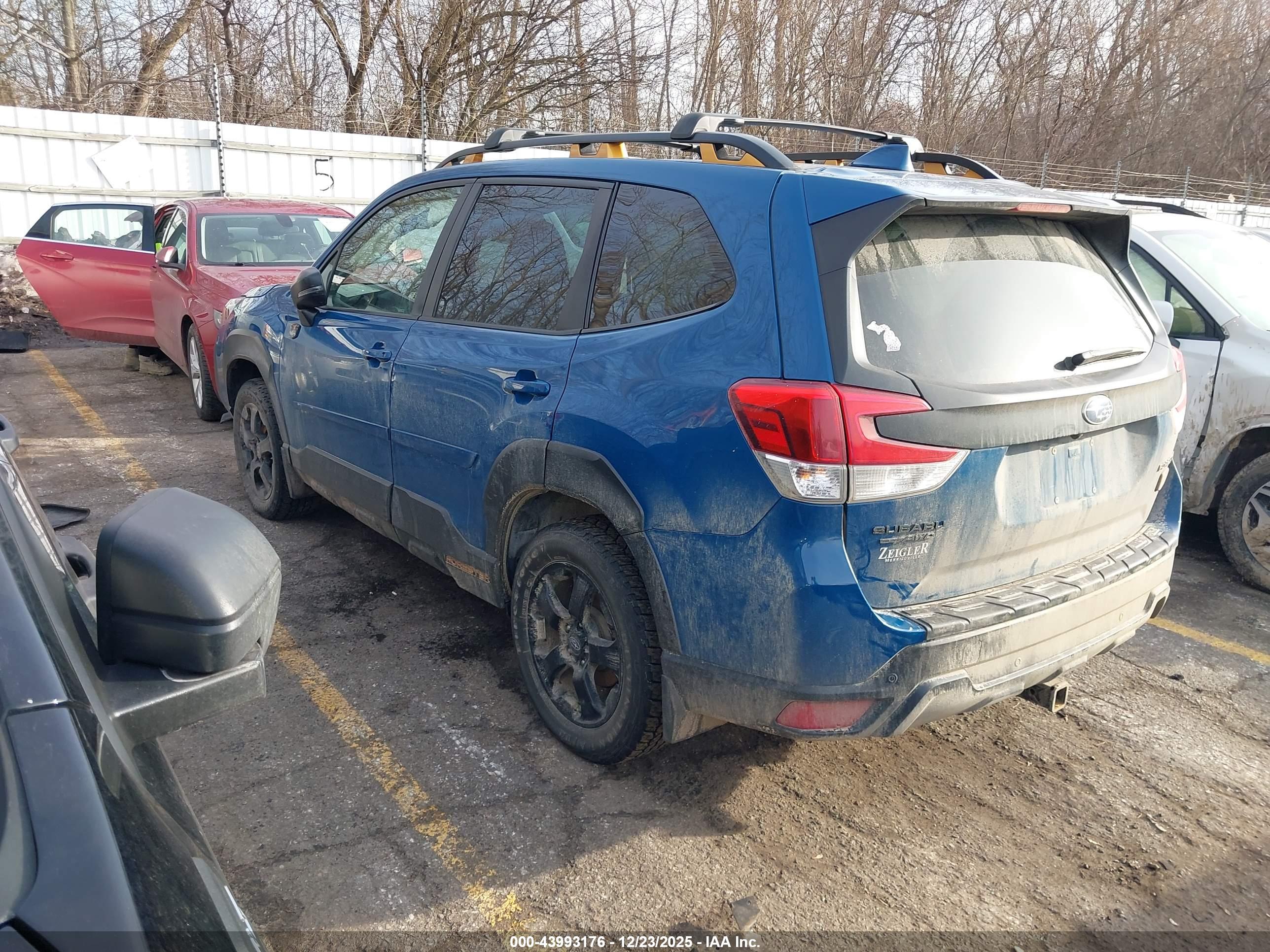 SUBARU FORESTER image 3