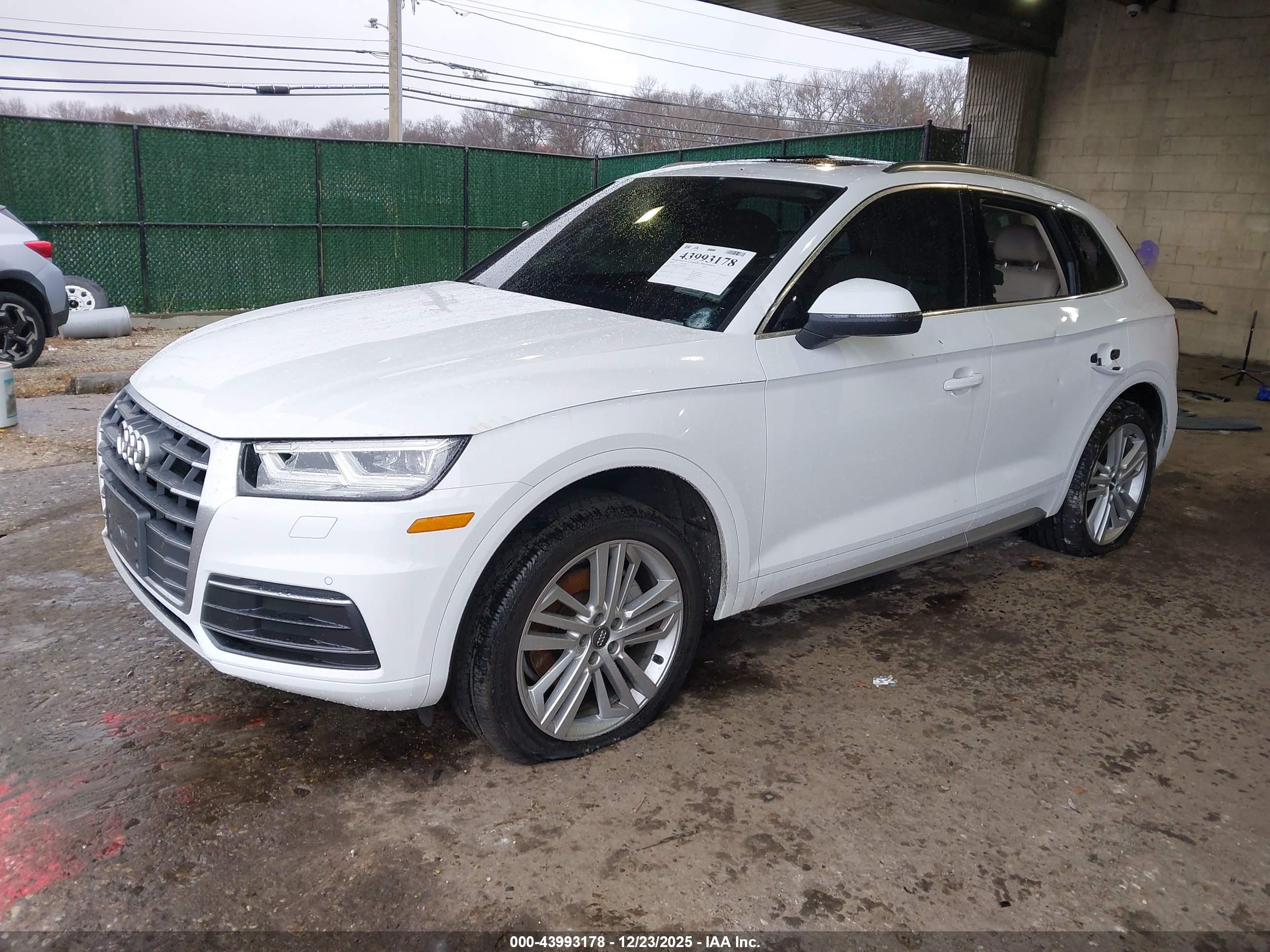 AUDI Q5 image 2