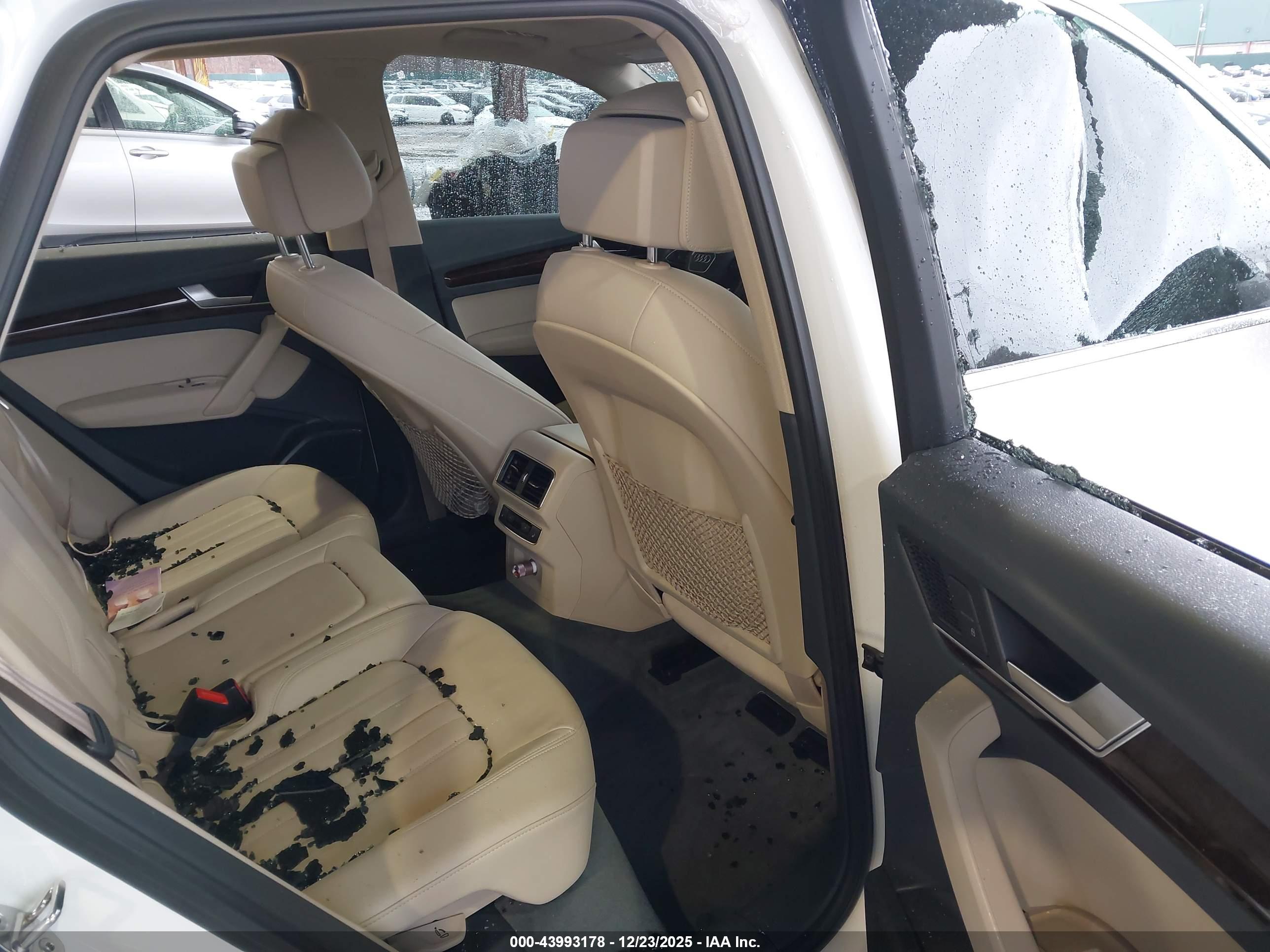 AUDI Q5 image 8