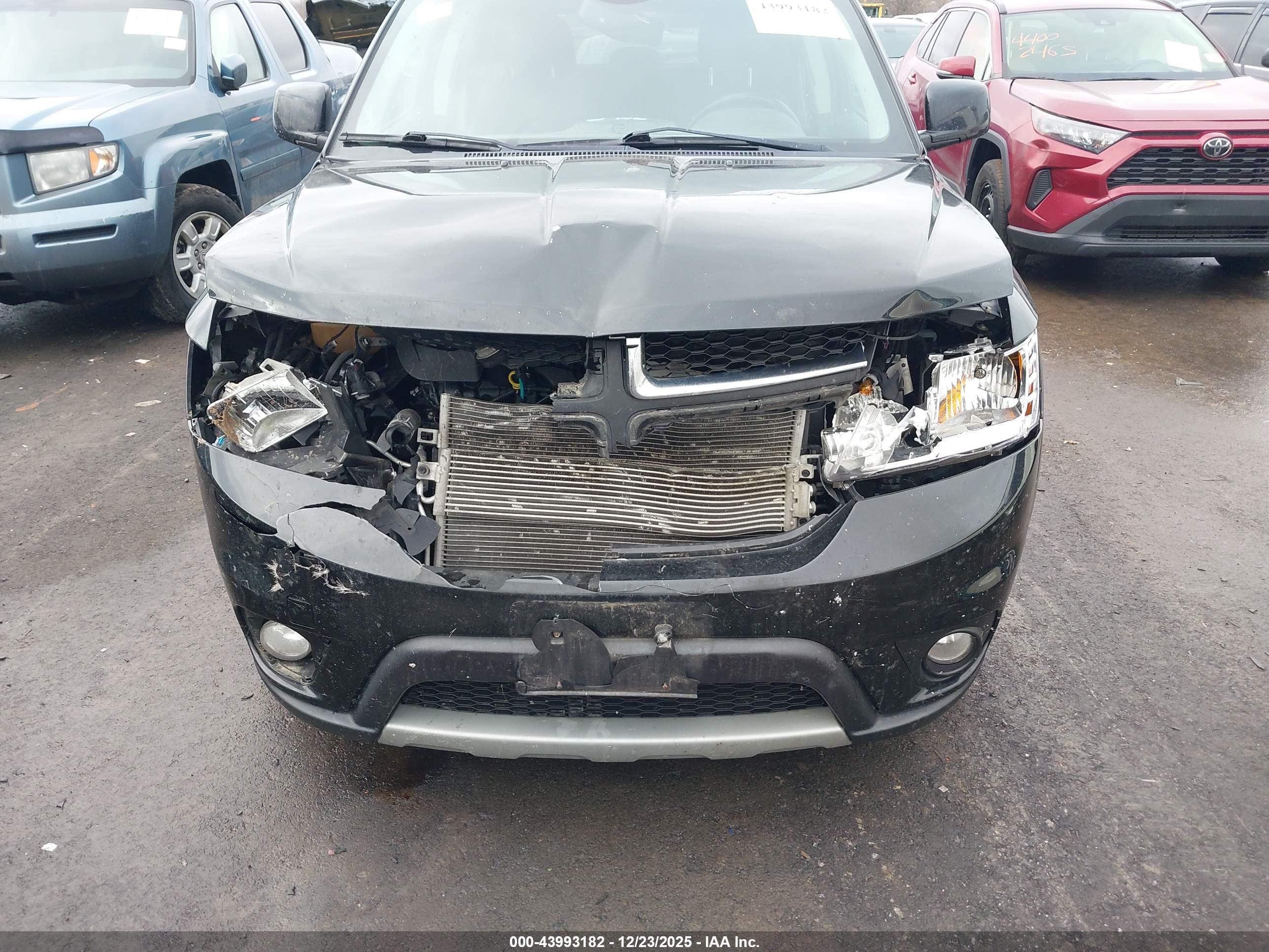 DODGE JOURNEY image 6