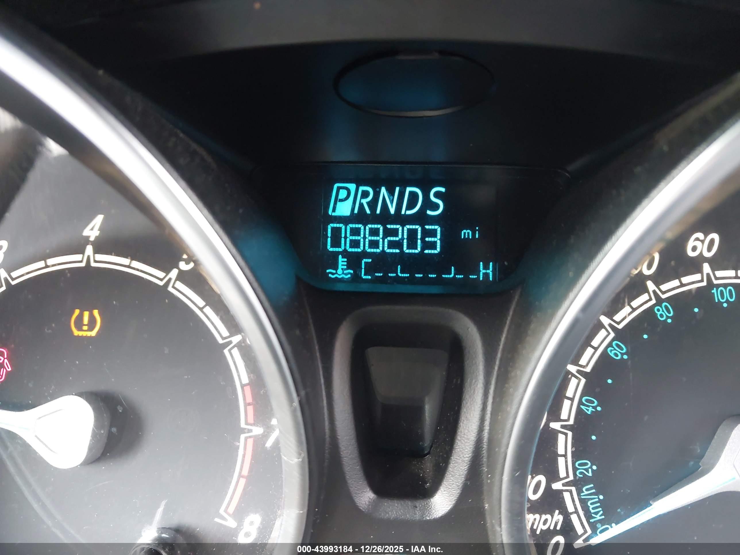 FORD FIESTA image 7