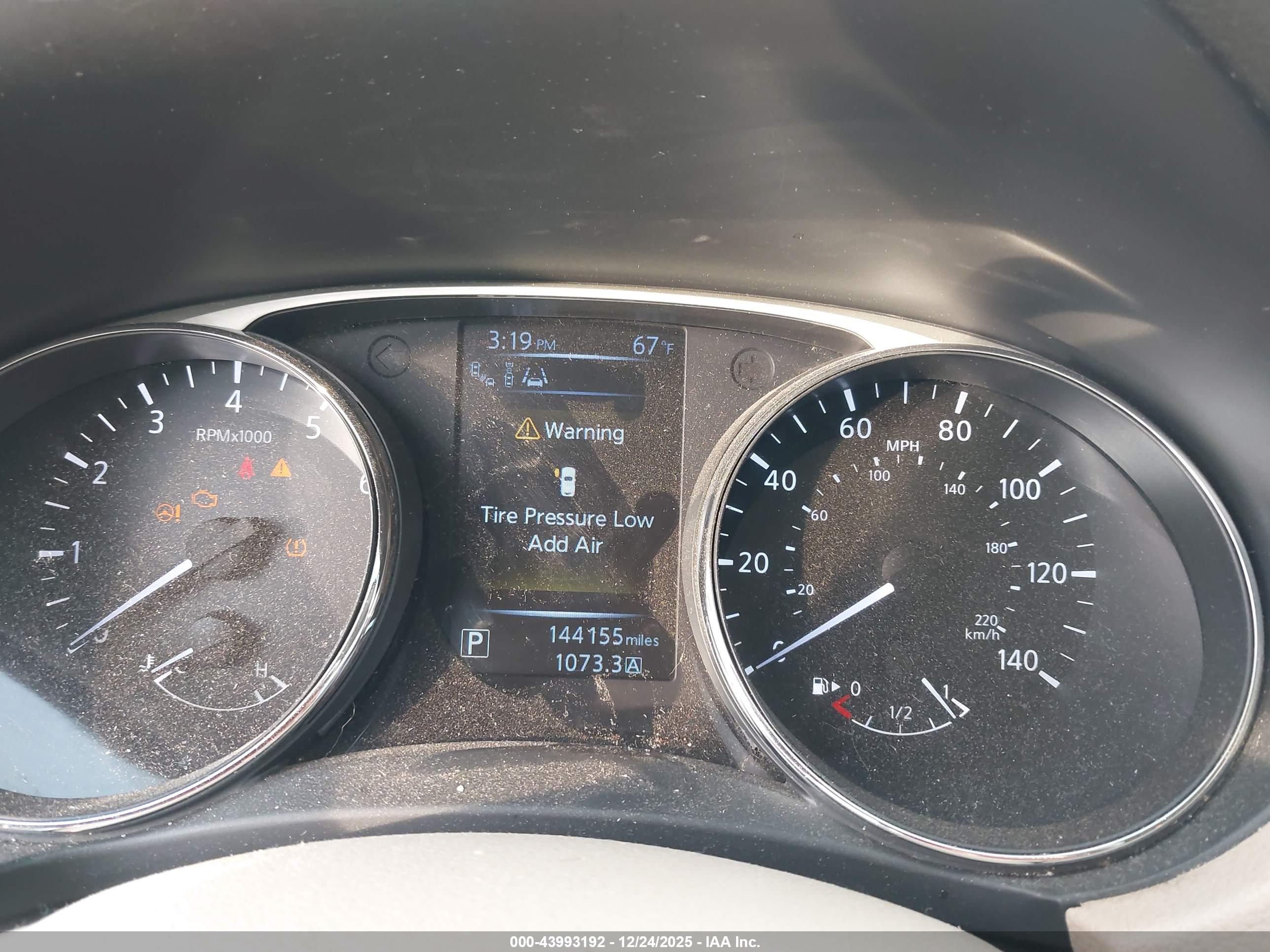 NISSAN ROGUE image 7