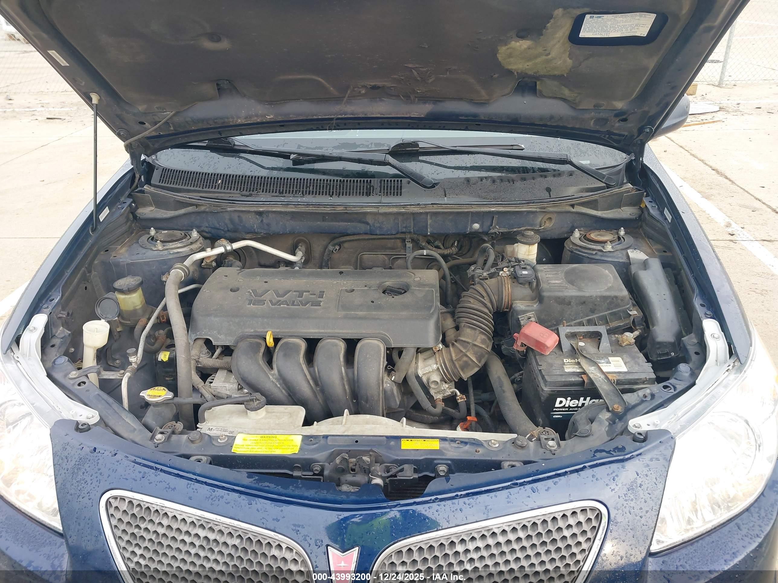 PONTIAC VIBE image 10