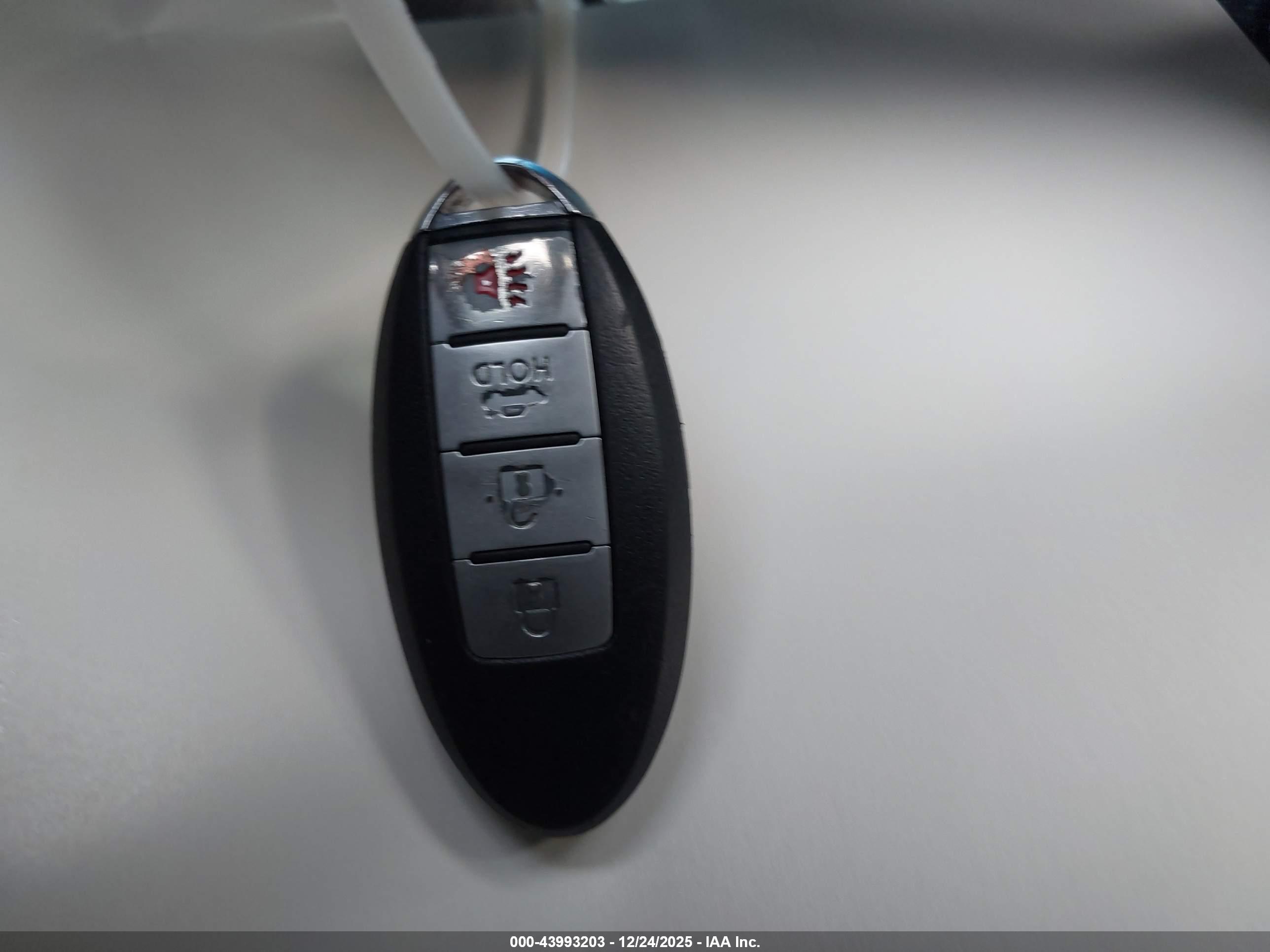 NISSAN ALTIMA image 11