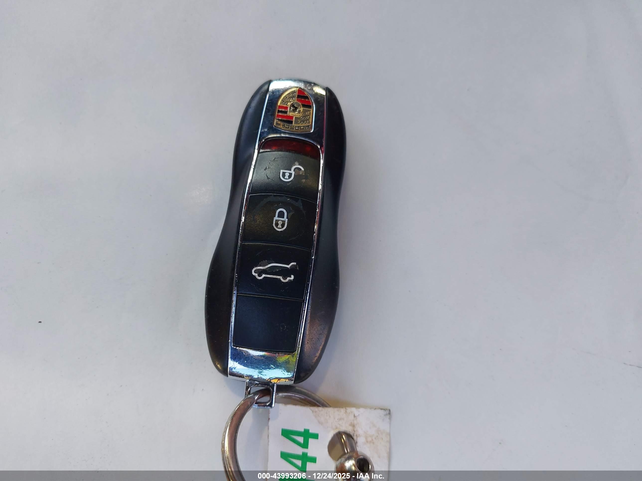 PORSCHE CAYENNE image 11