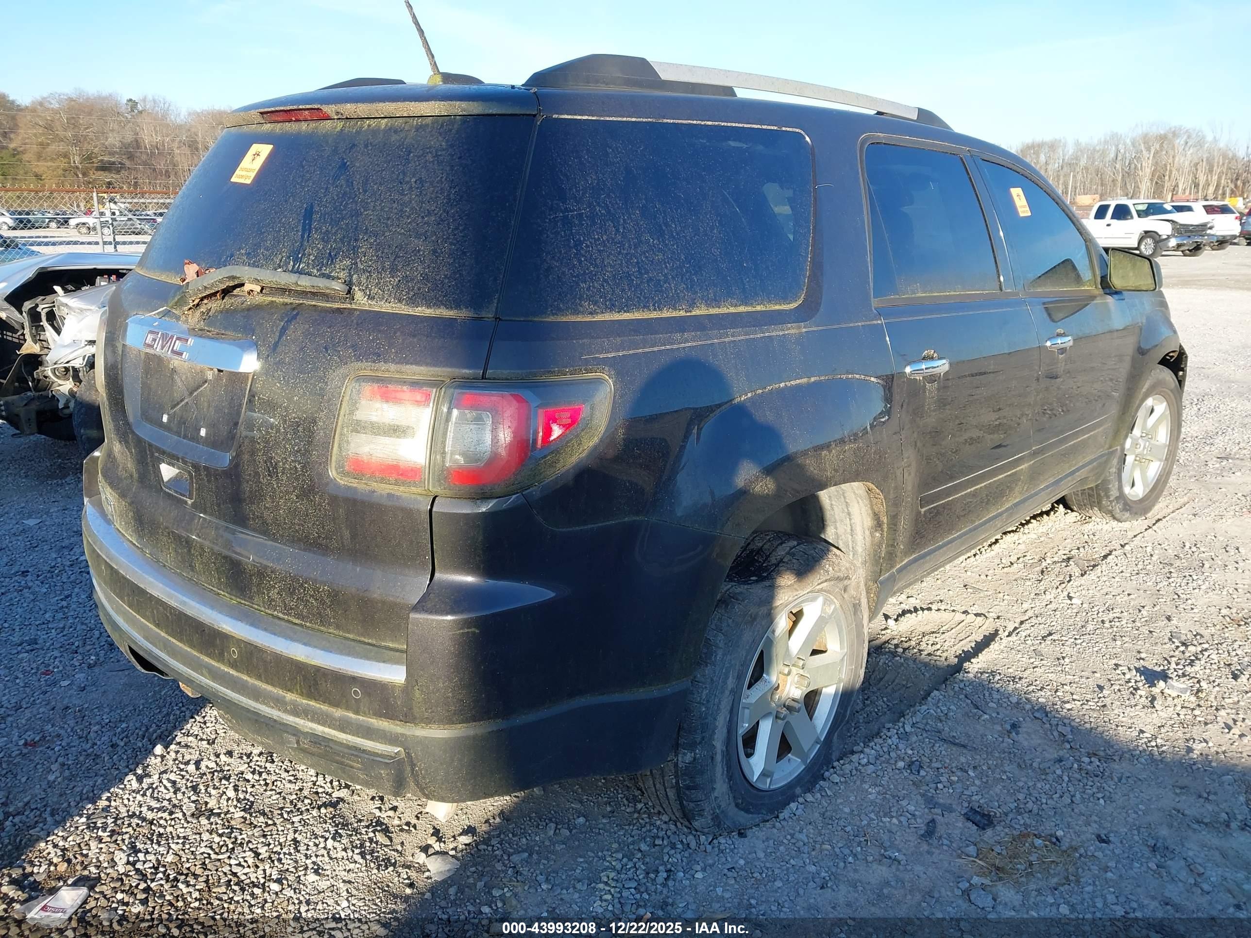 GMC ACADIA image 4