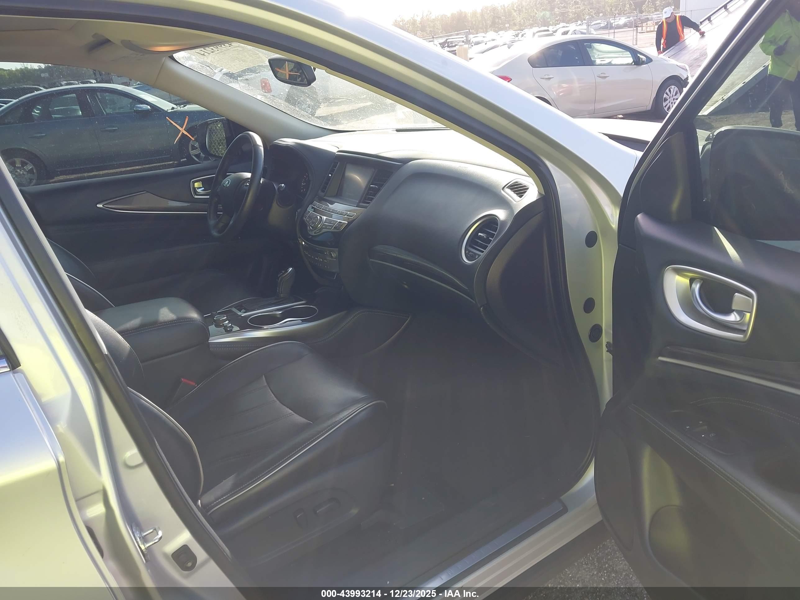 INFINITI QX60 image 5