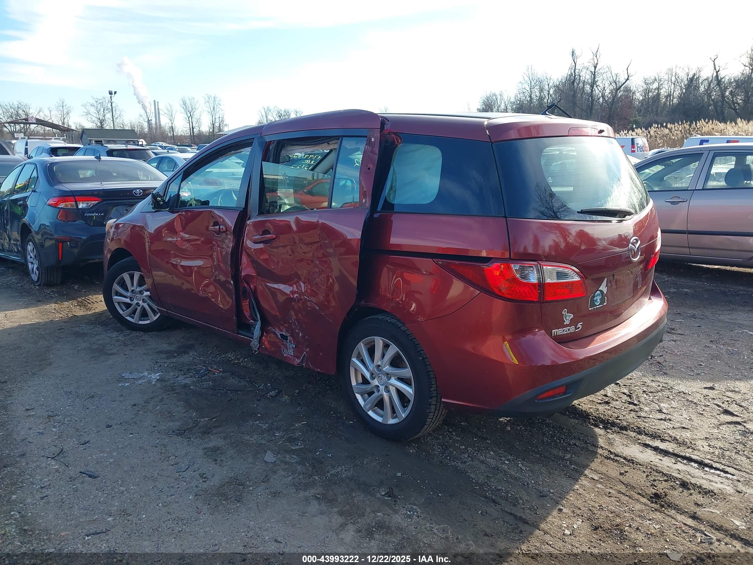 MAZDA MAZDA5 image 3