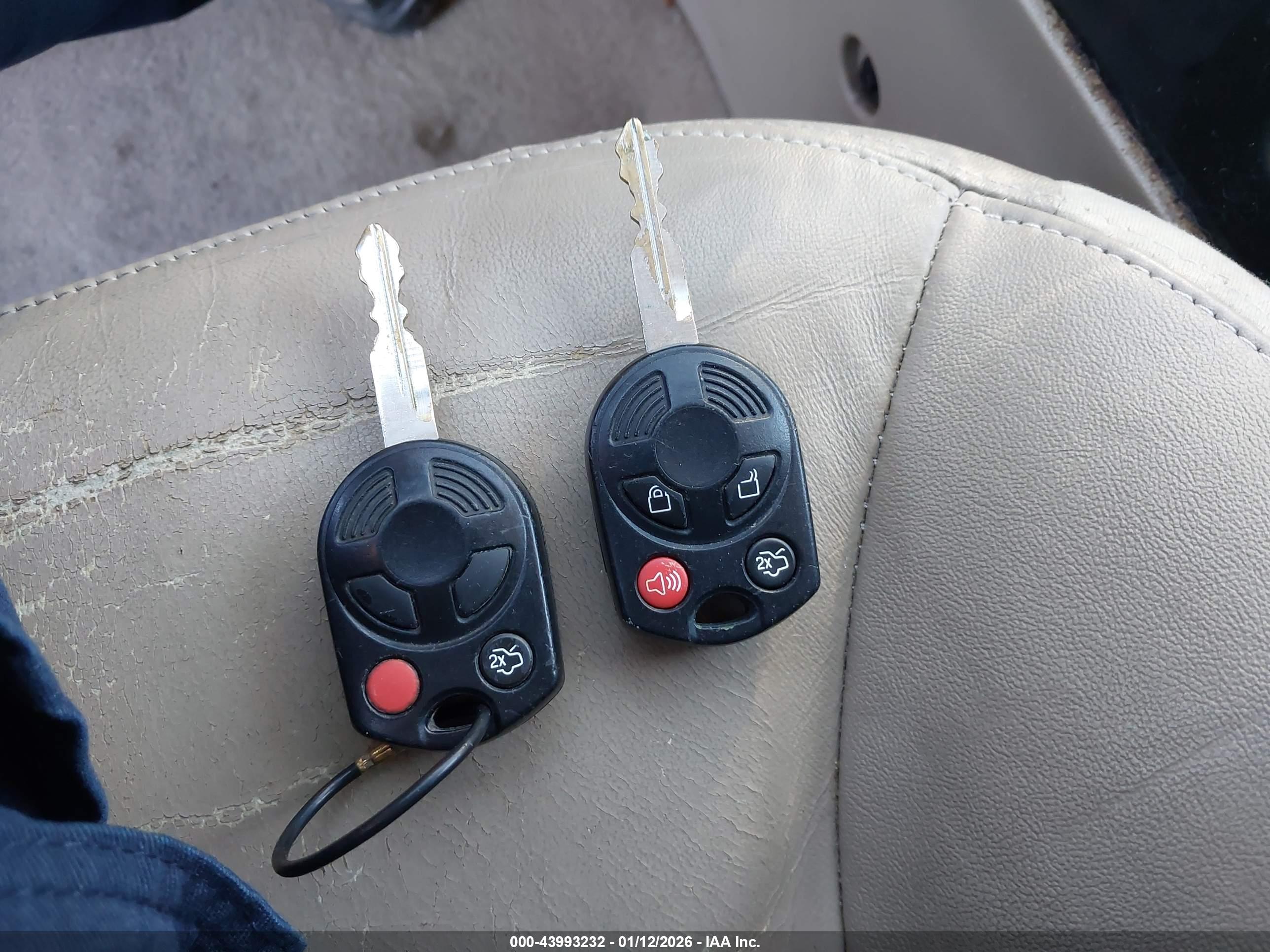 FORD ESCAPE image 11