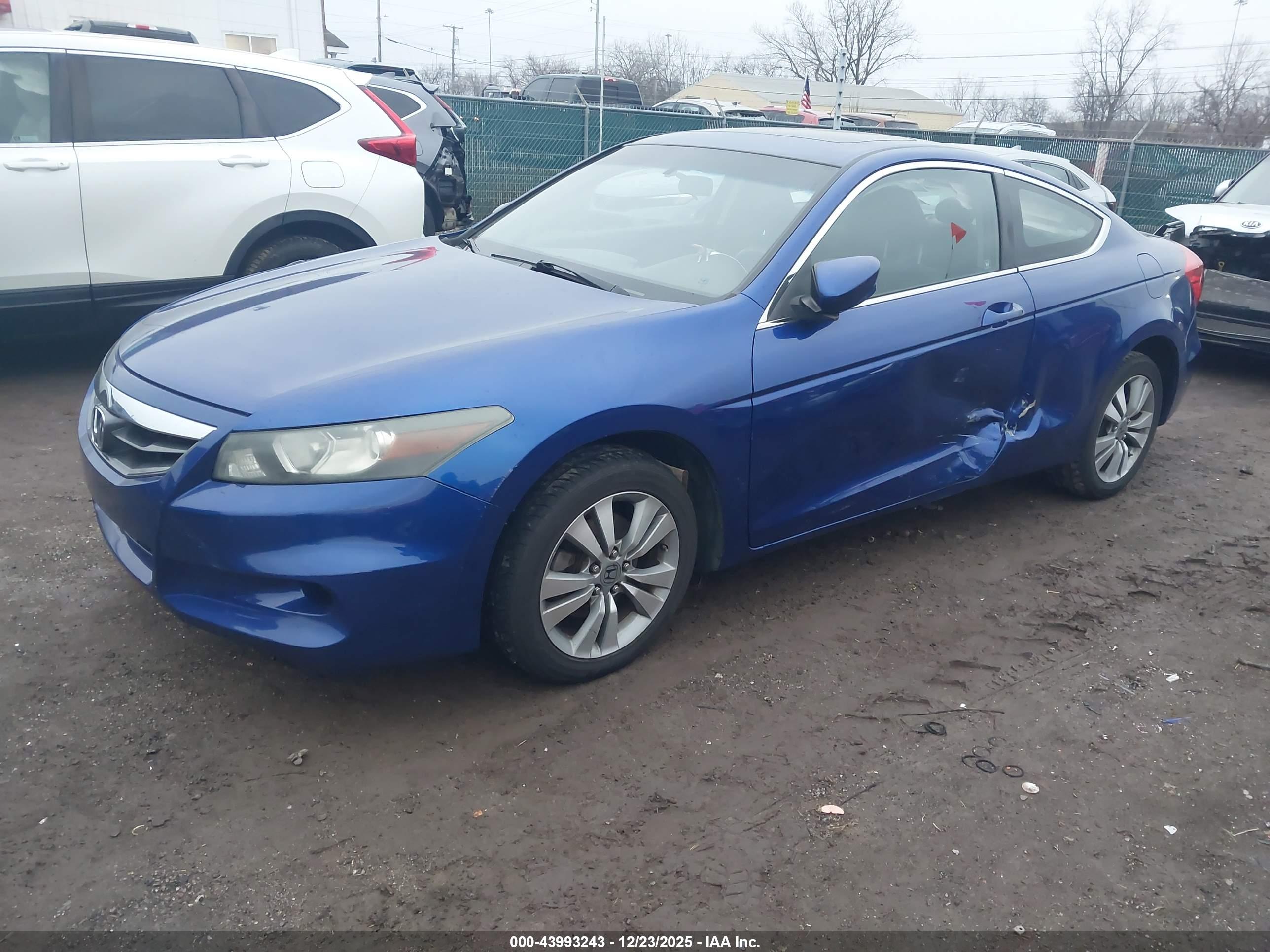 HONDA ACCORD image 2