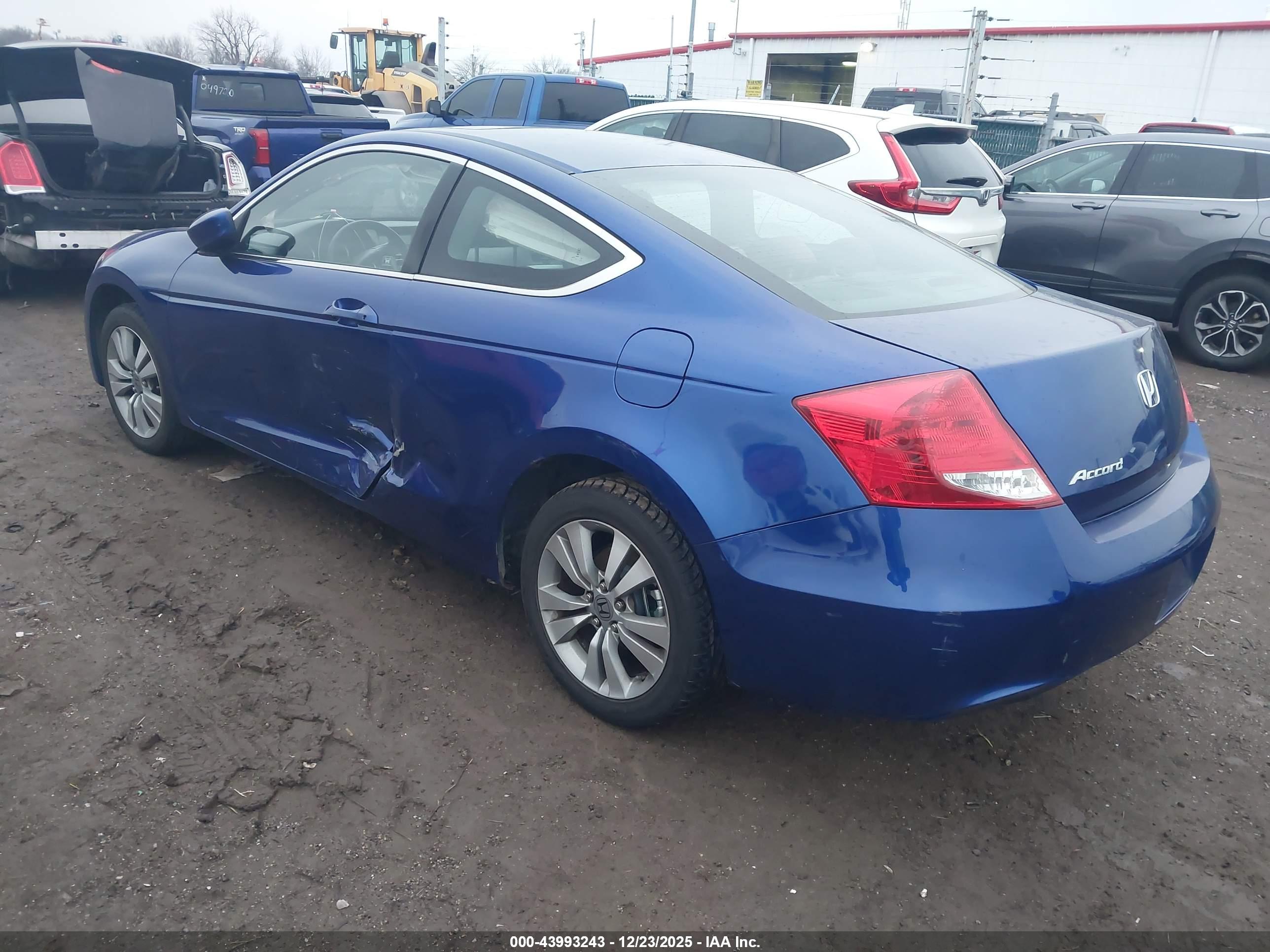 HONDA ACCORD image 3