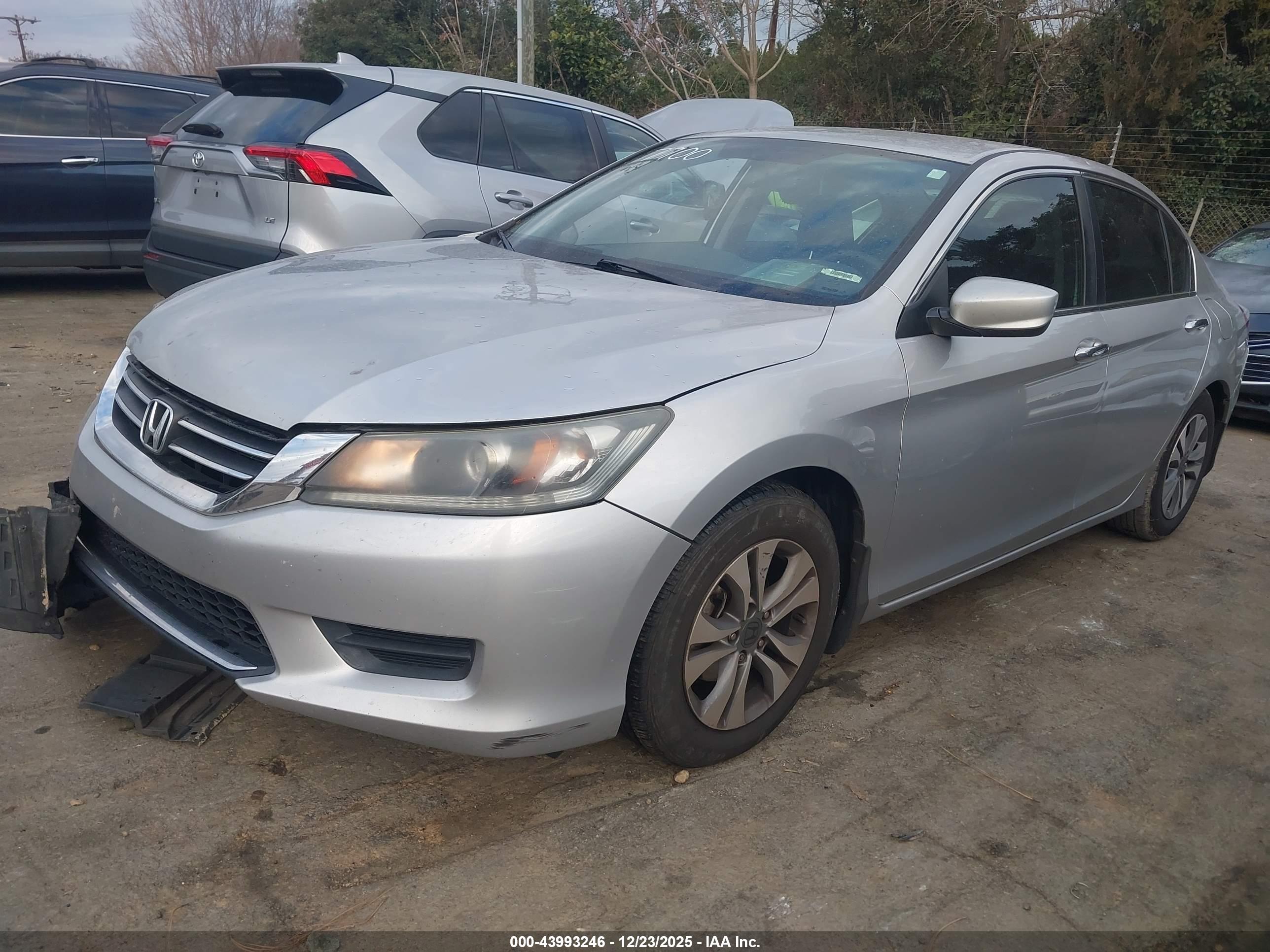 HONDA ACCORD image 2