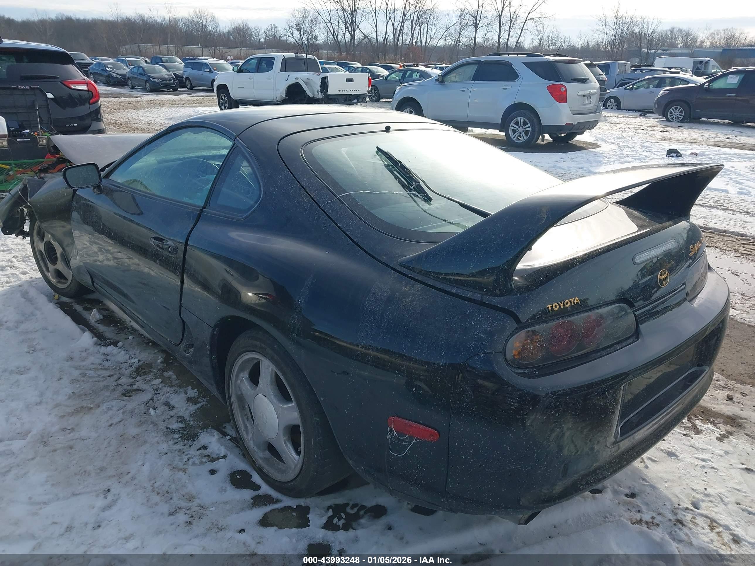 TOYOTA SUPRA image 3