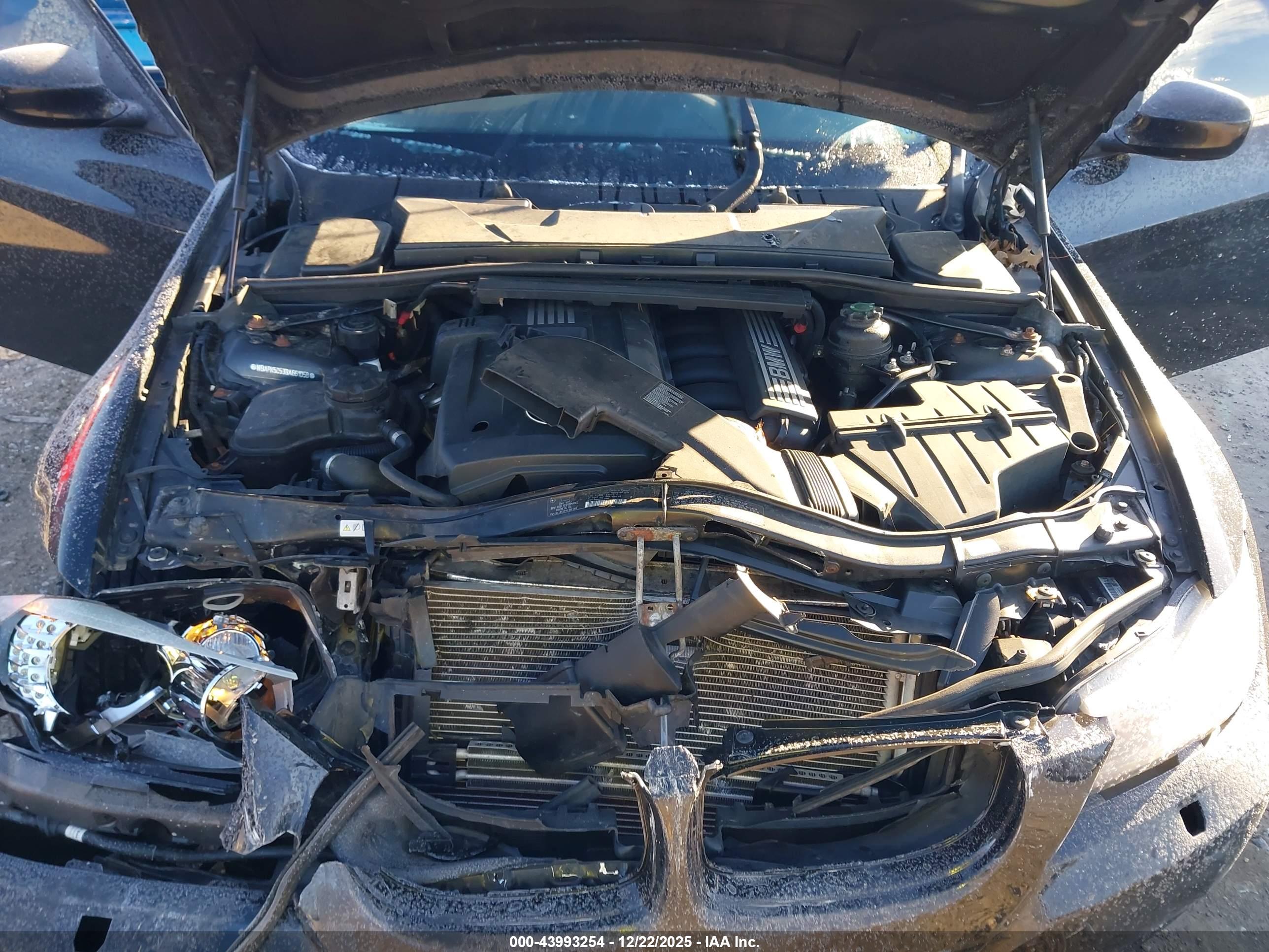 BMW 328I image 10