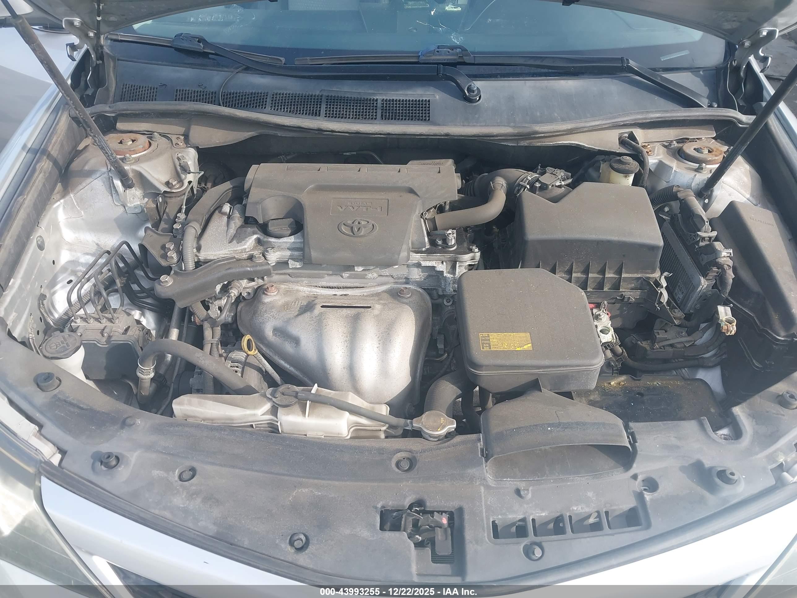 TOYOTA CAMRY image 10