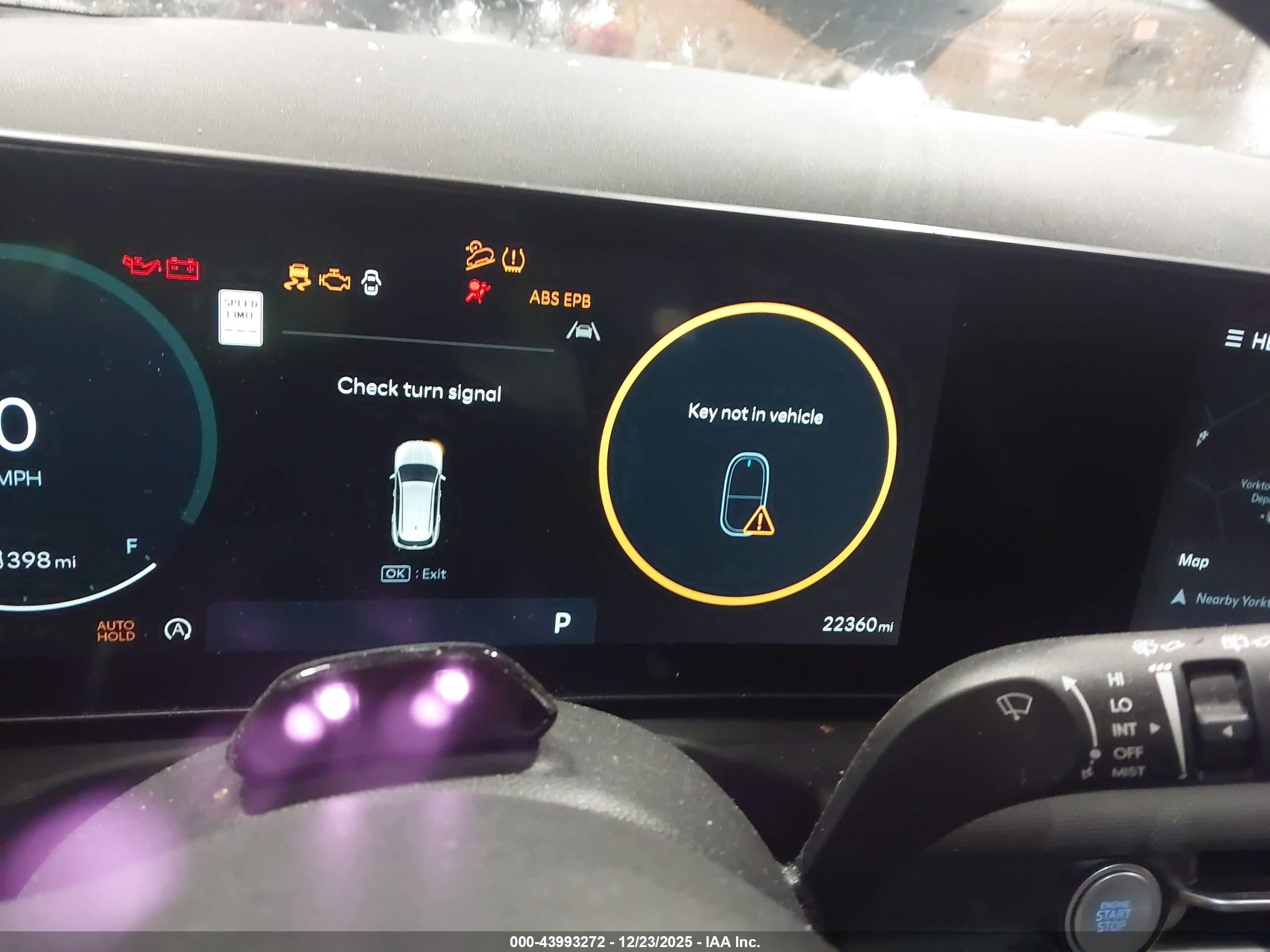 HYUNDAI TUCSON image 7