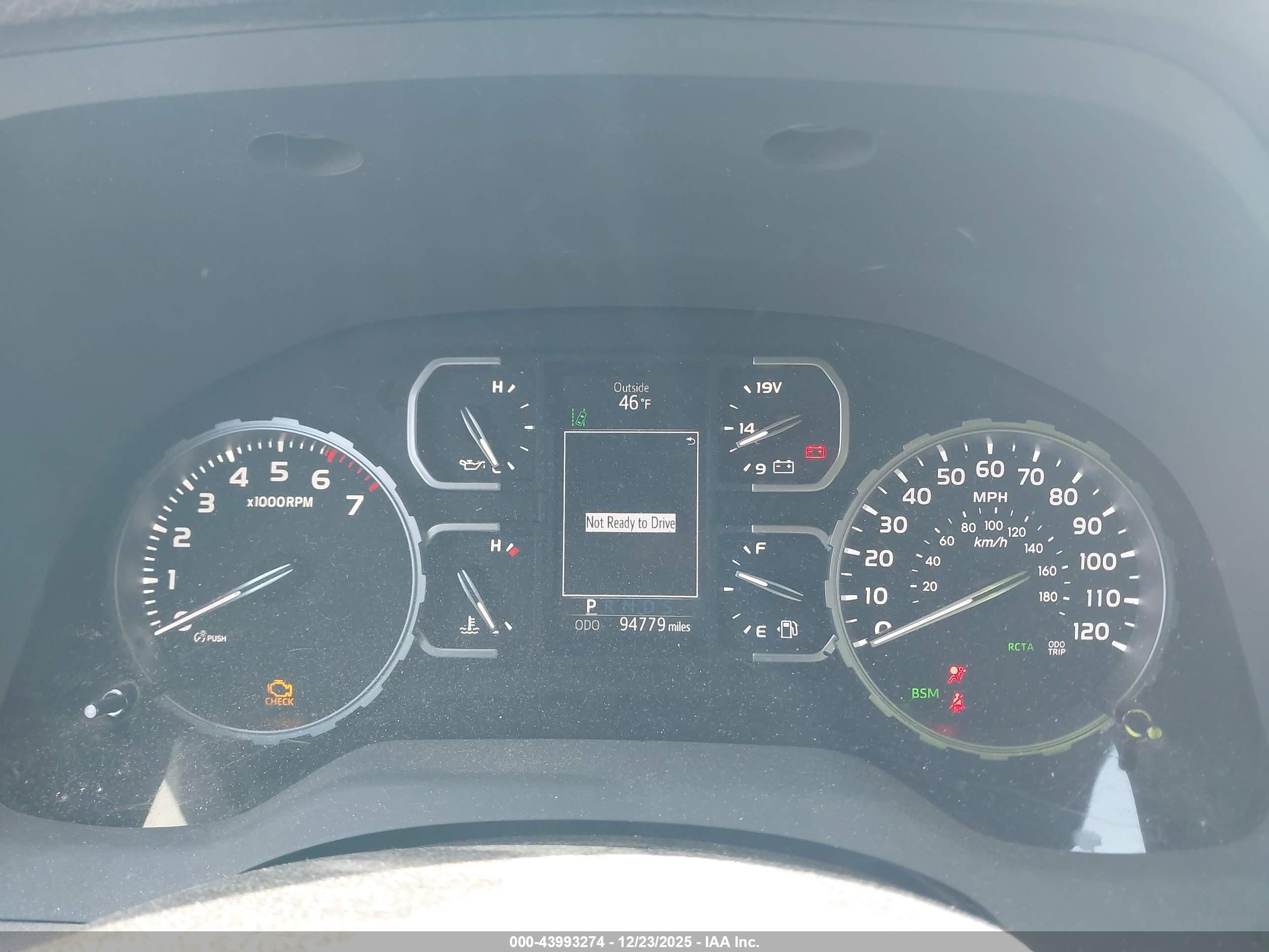 TOYOTA TUNDRA image 7
