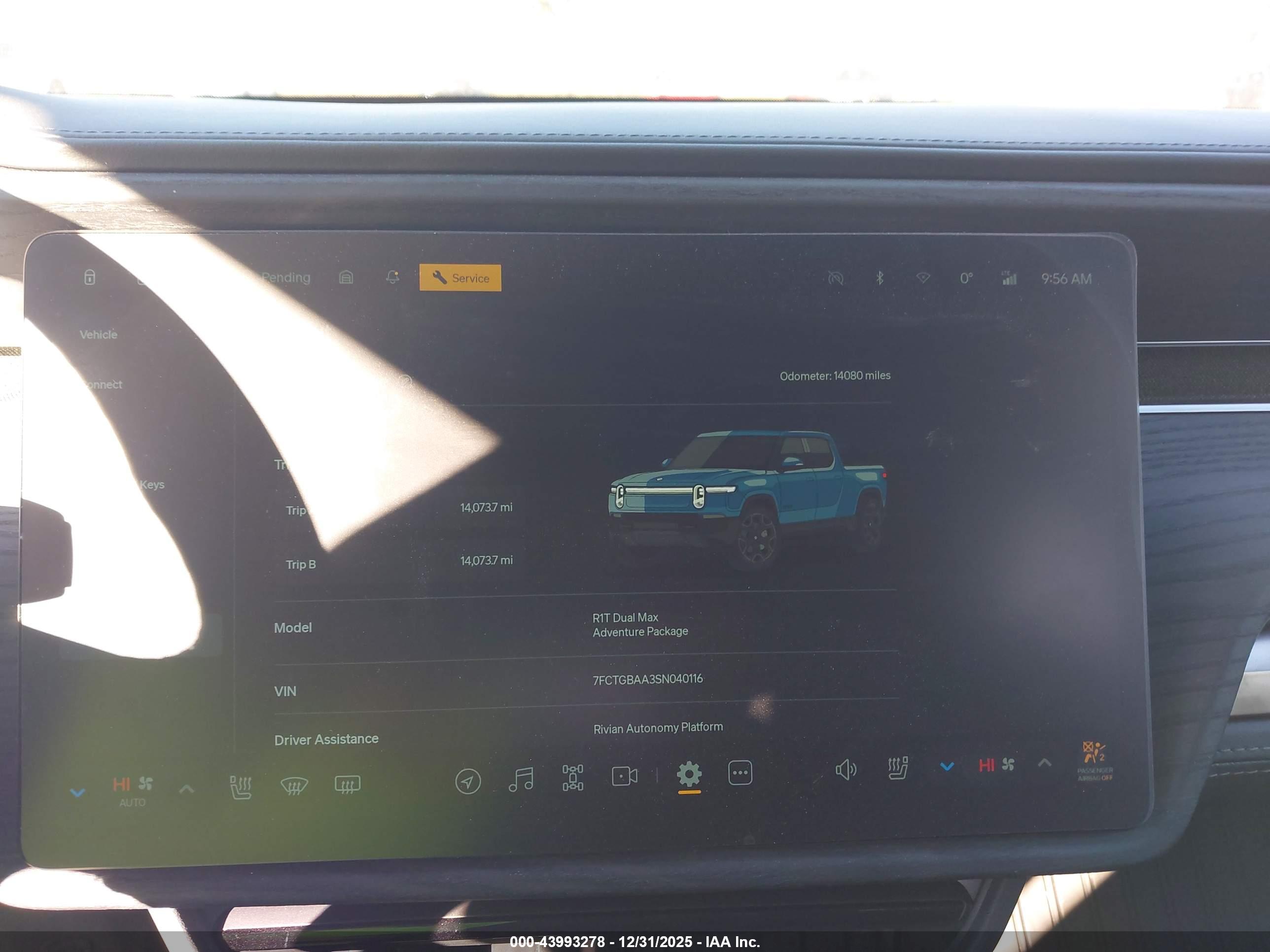 RIVIAN R1T image 7