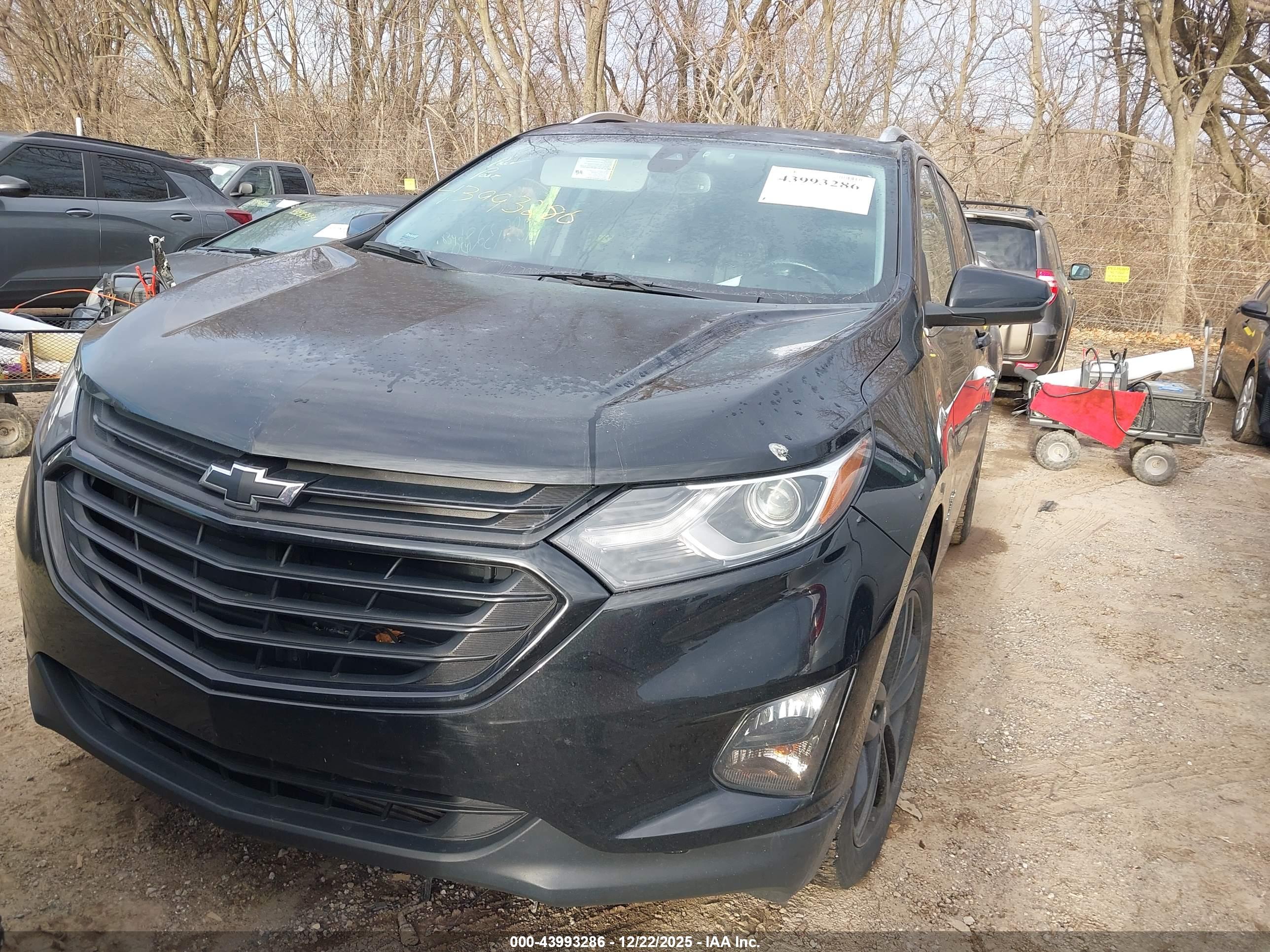 CHEVROLET EQUINOX image 2