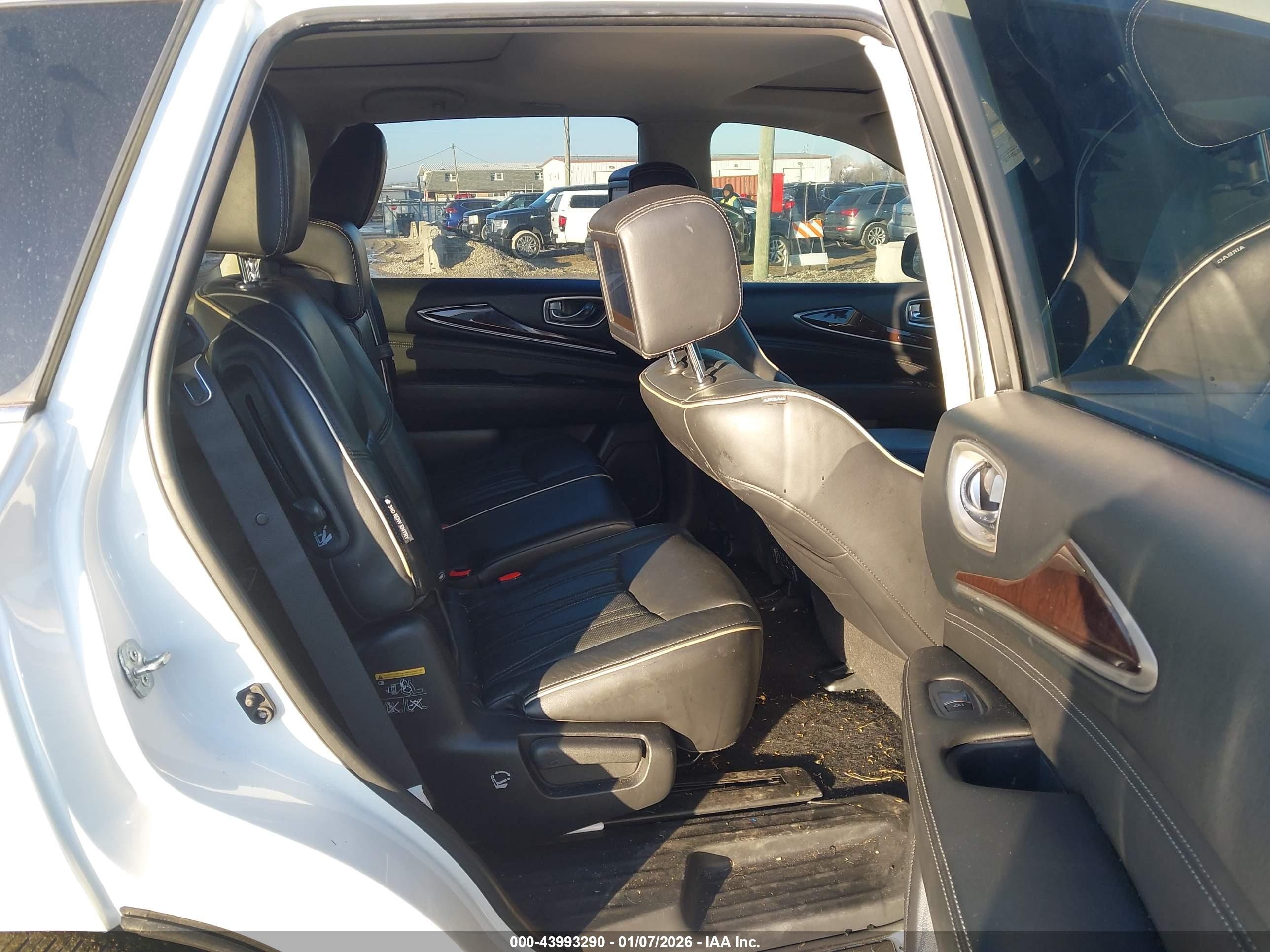 INFINITI QX60 image 8