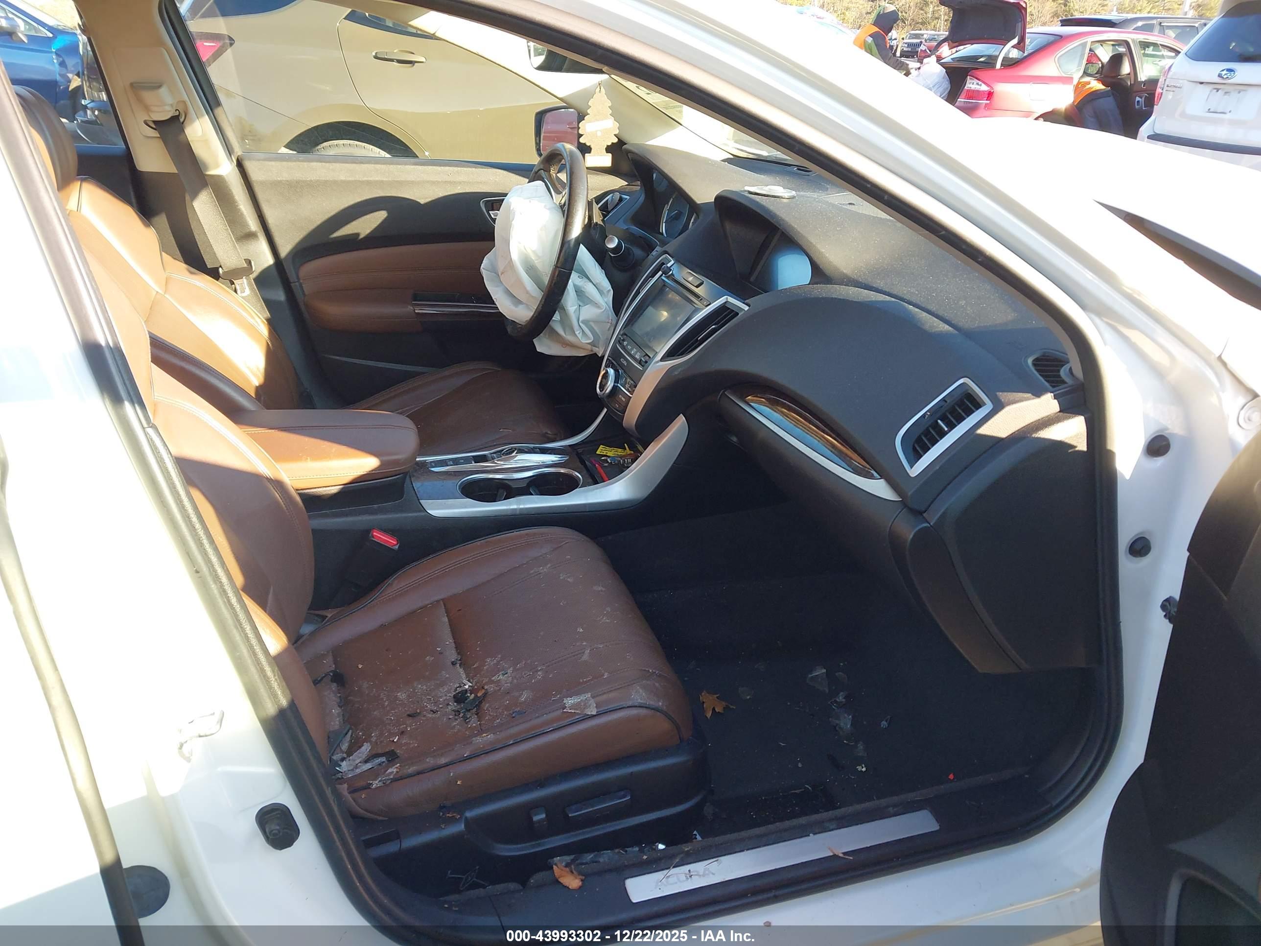ACURA TLX image 5