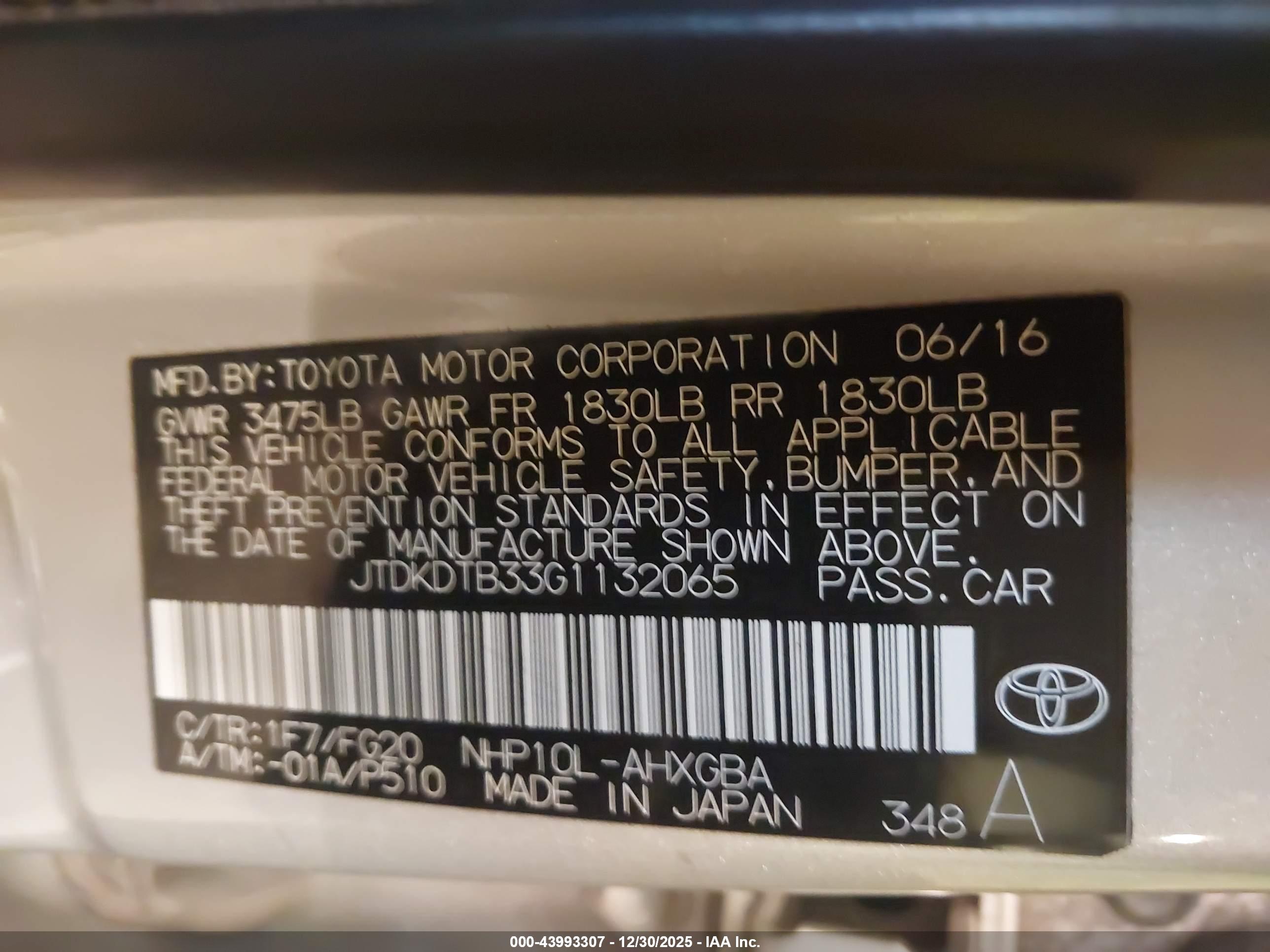TOYOTA PRIUS image 9