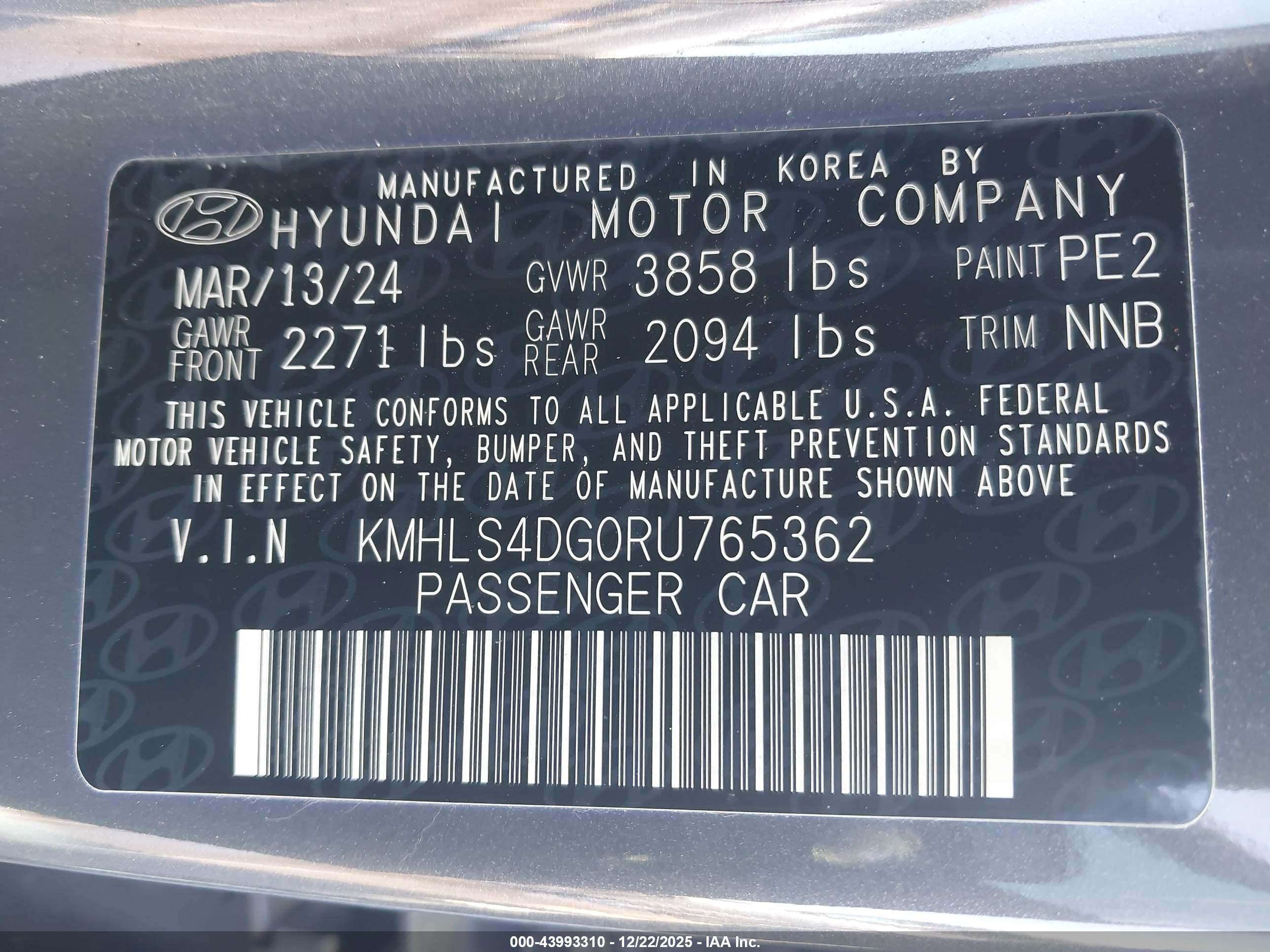 HYUNDAI ELANTRA image 9