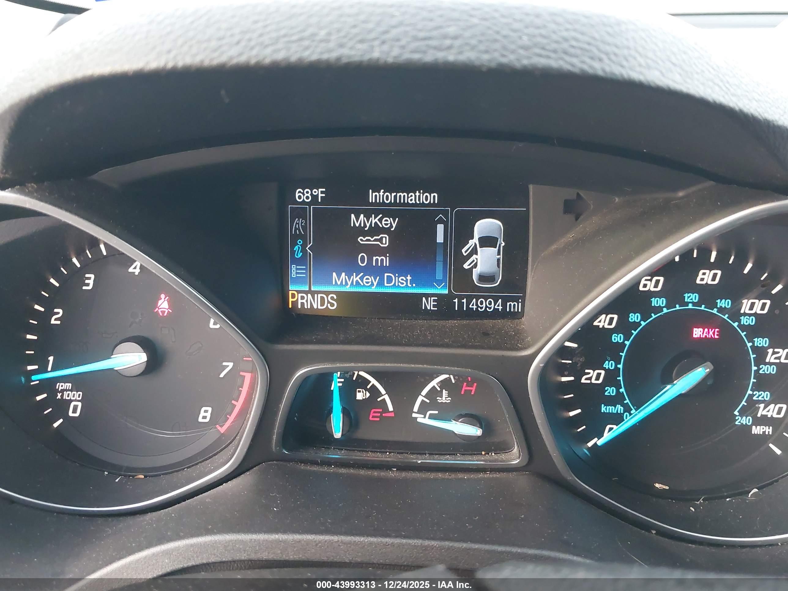 FORD ESCAPE image 7