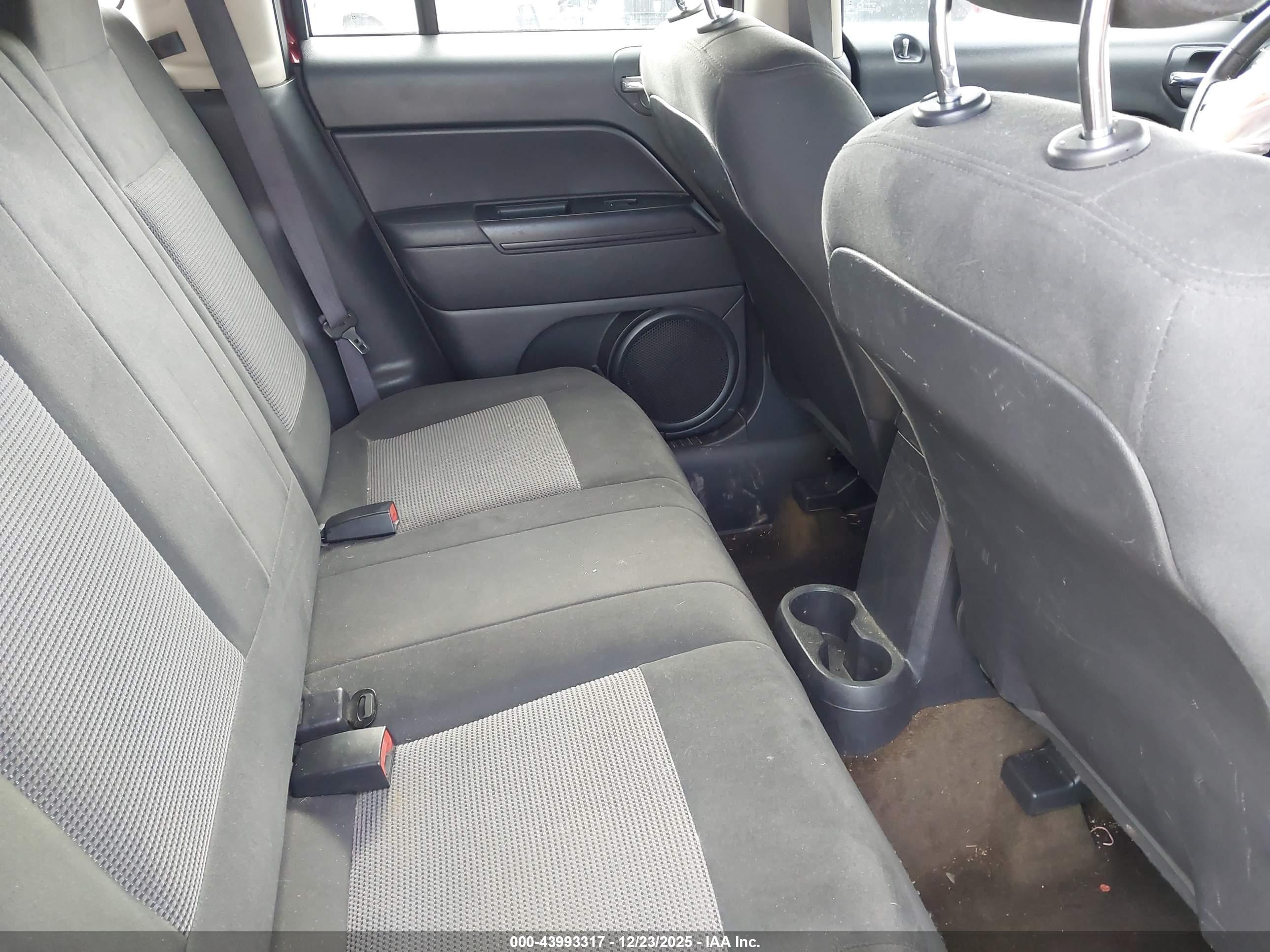 JEEP PATRIOT image 8