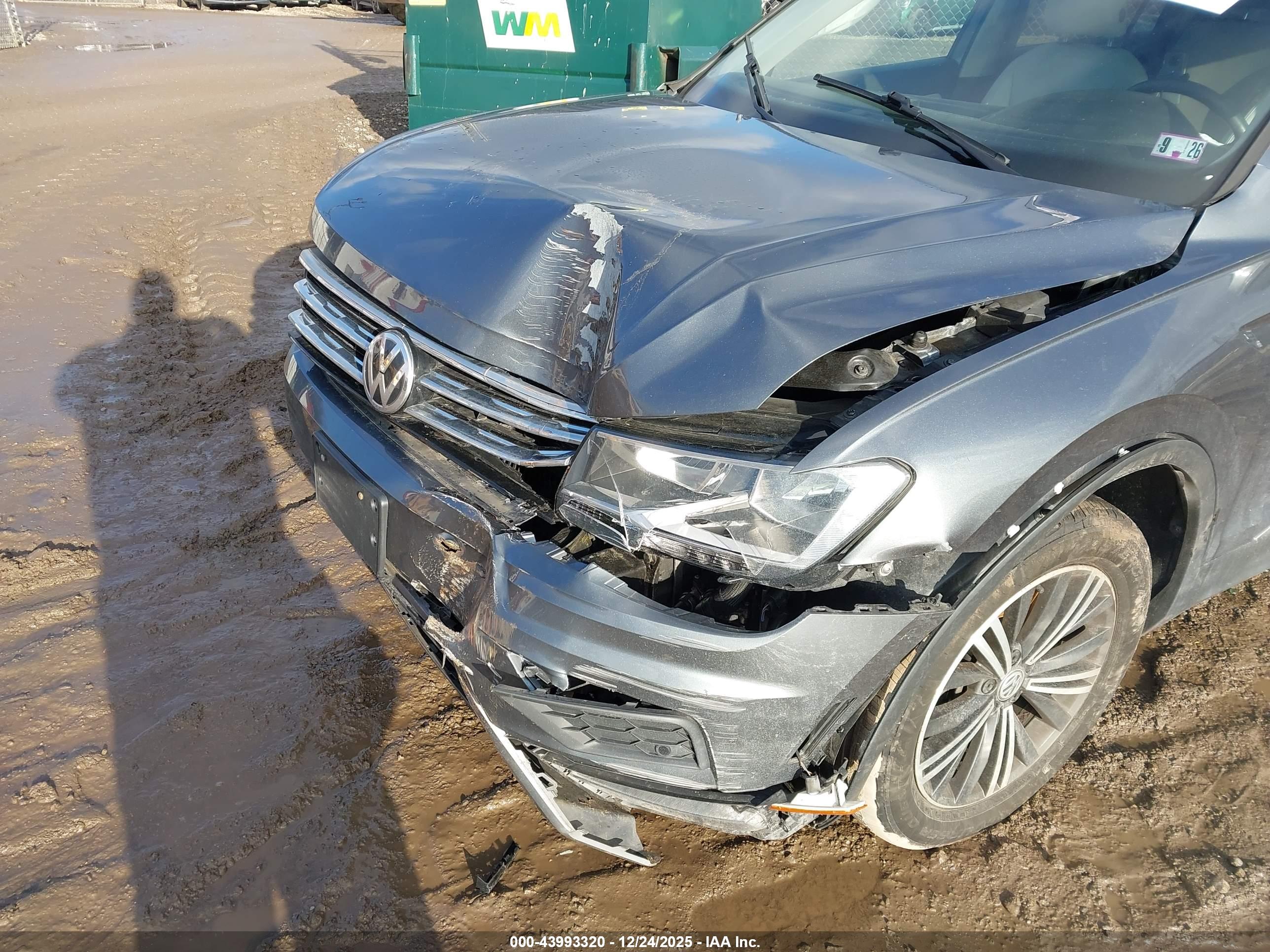 VOLKSWAGEN TIGUAN image 6