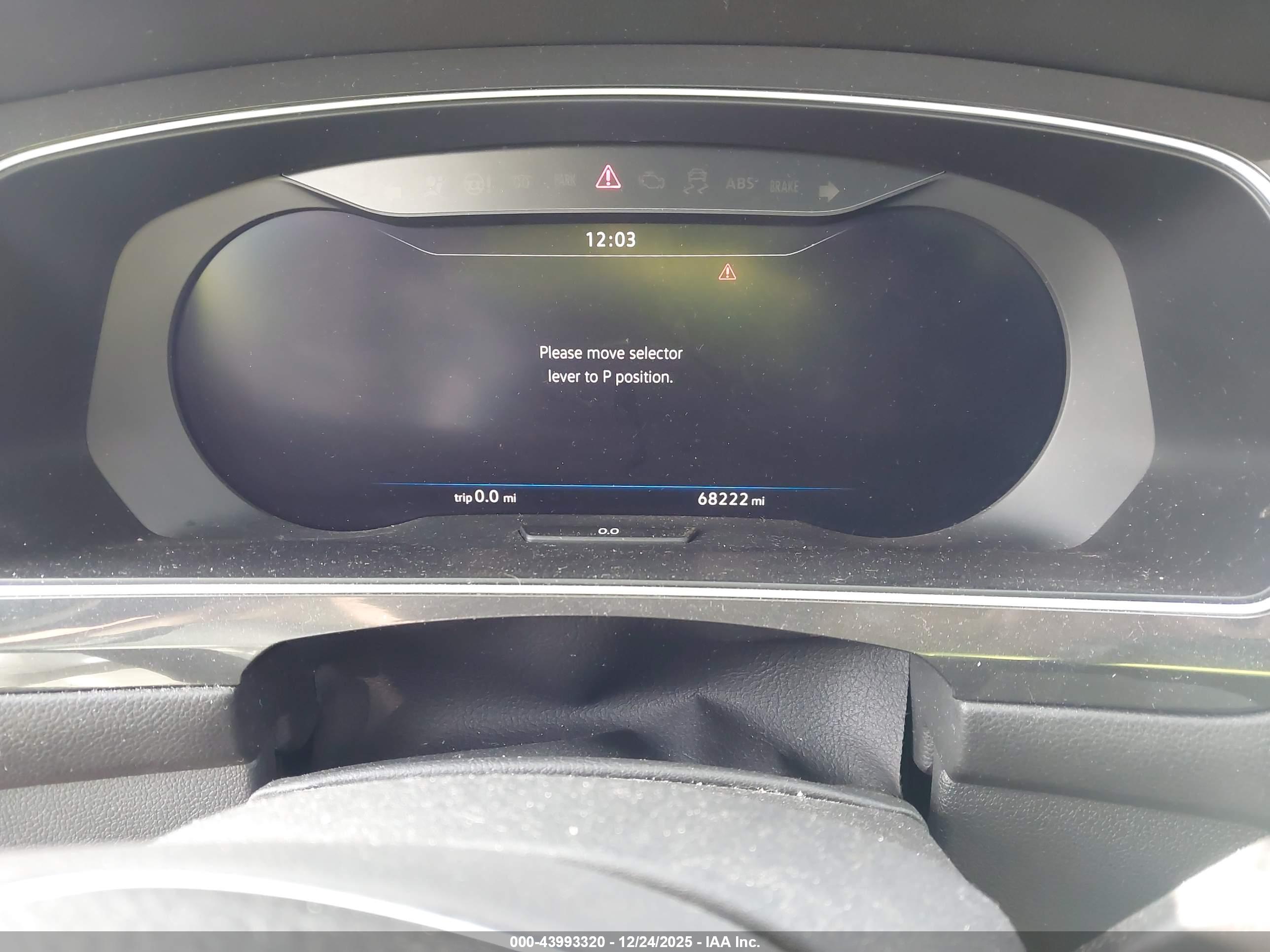 VOLKSWAGEN TIGUAN image 7