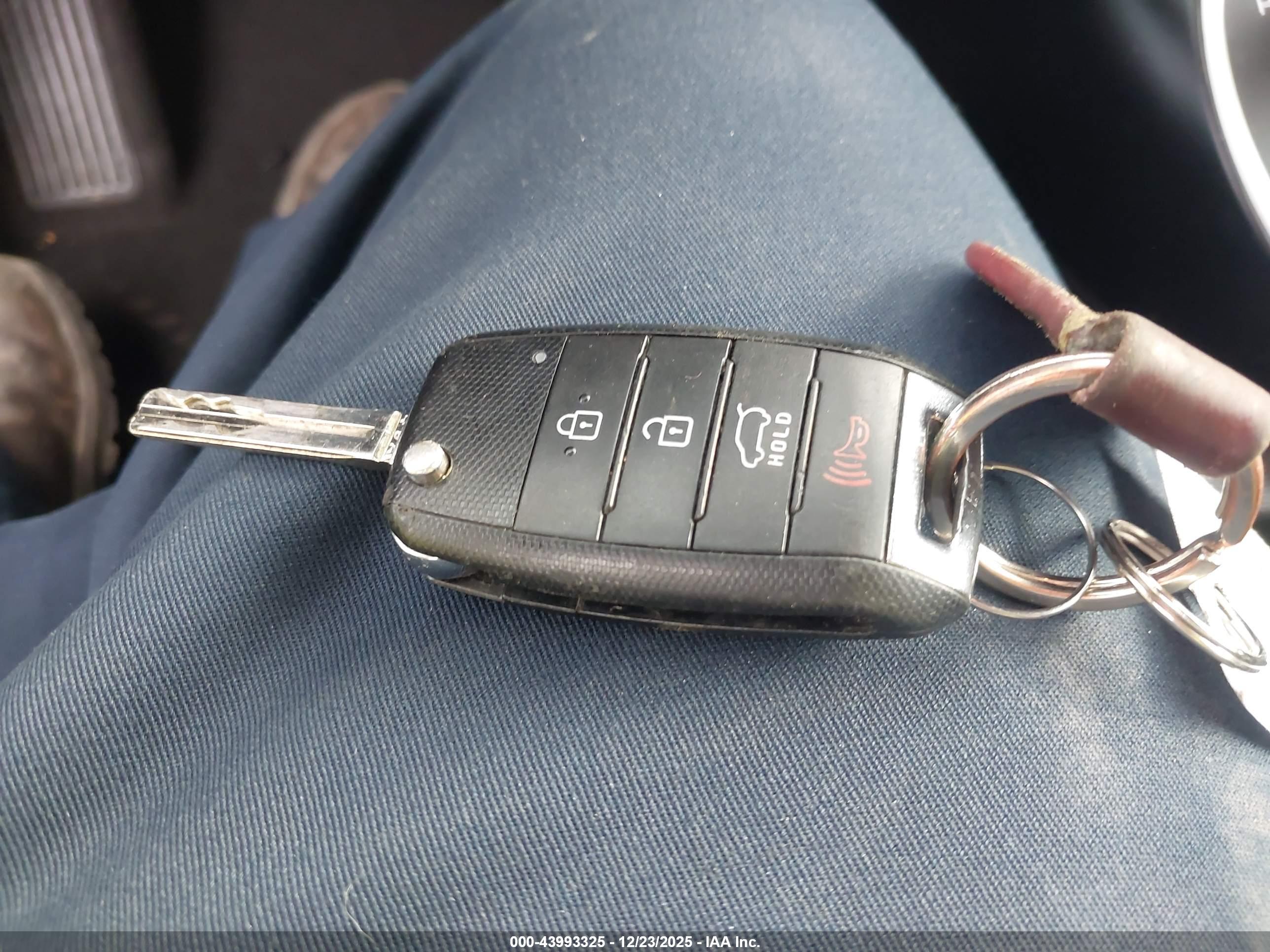 KIA SOUL image 11