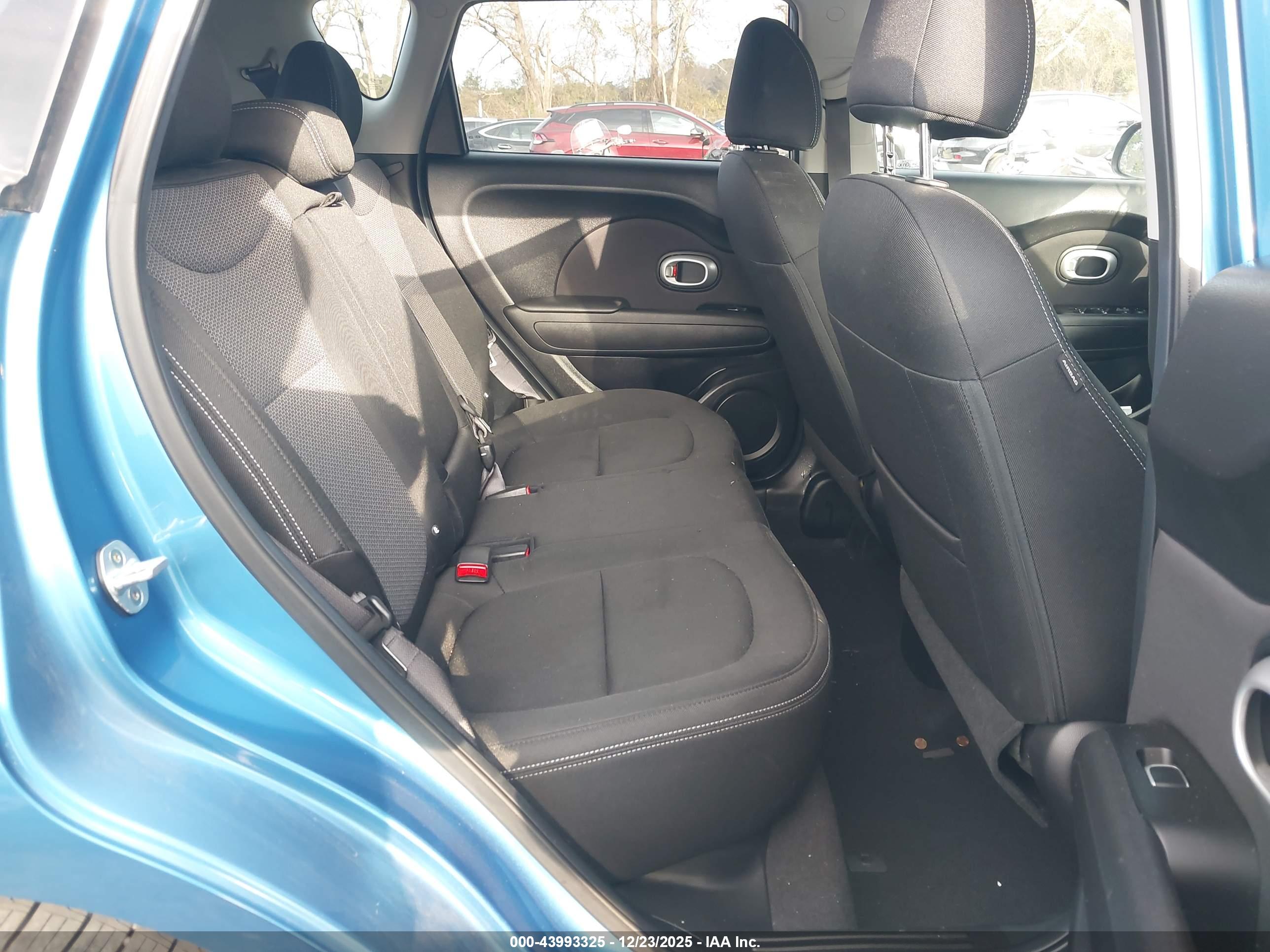 KIA SOUL image 8