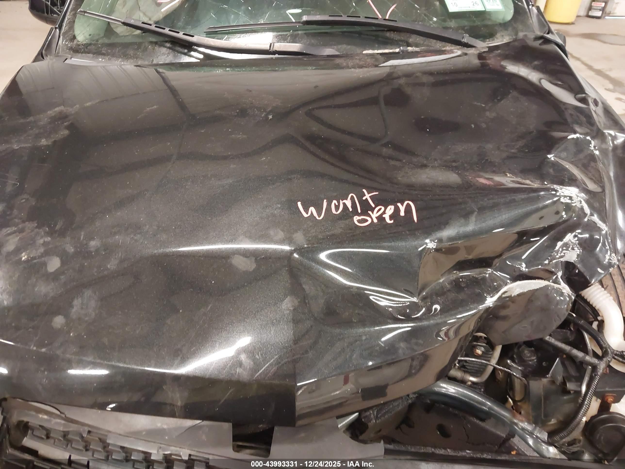 CHEVROLET EQUINOX image 10
