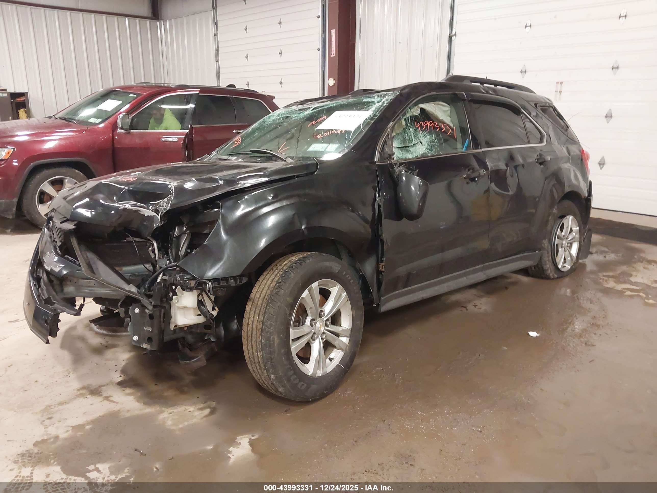CHEVROLET EQUINOX image 2