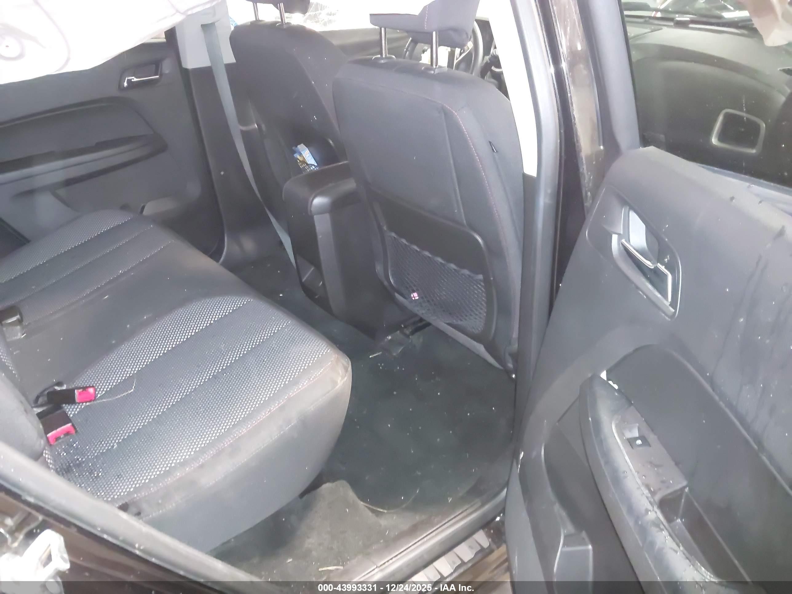 CHEVROLET EQUINOX image 8