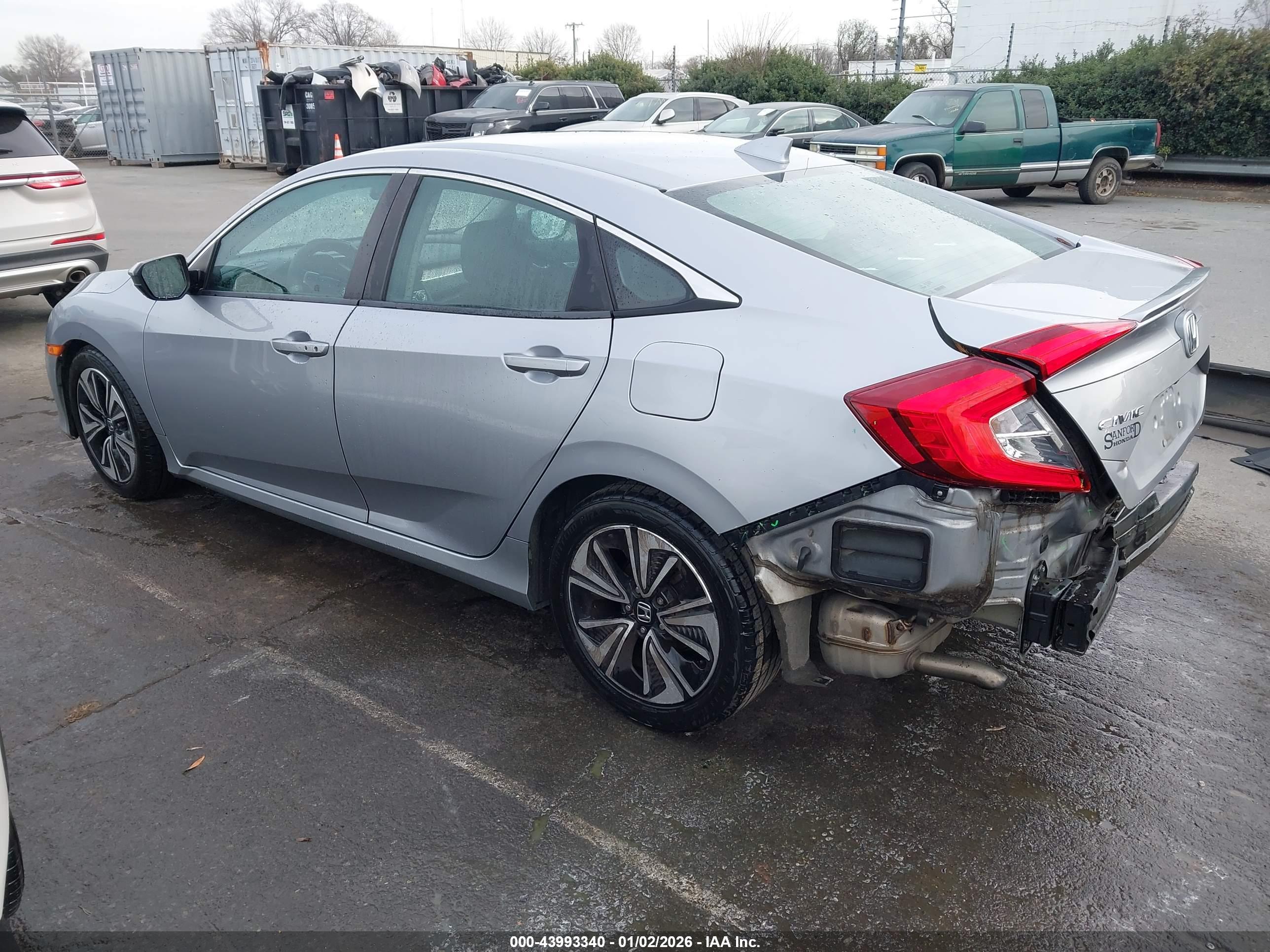 HONDA CIVIC image 3