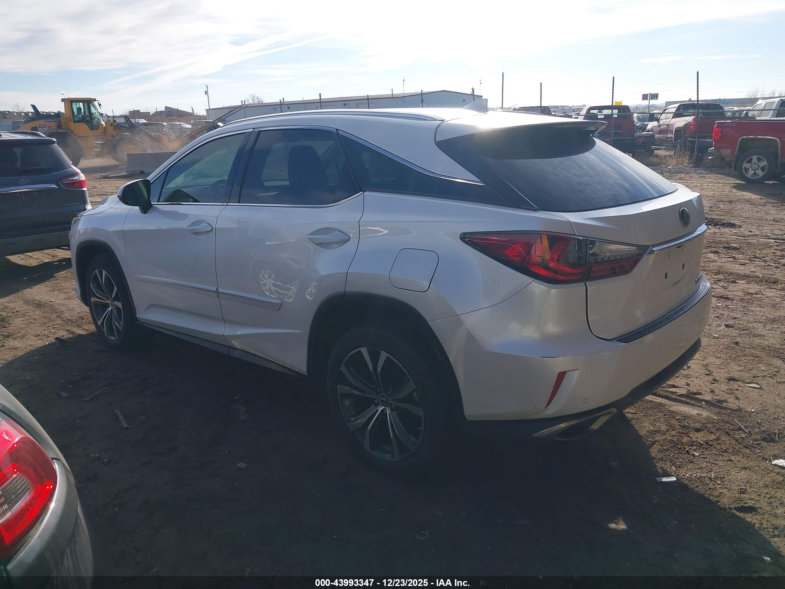 LEXUS RX image 3