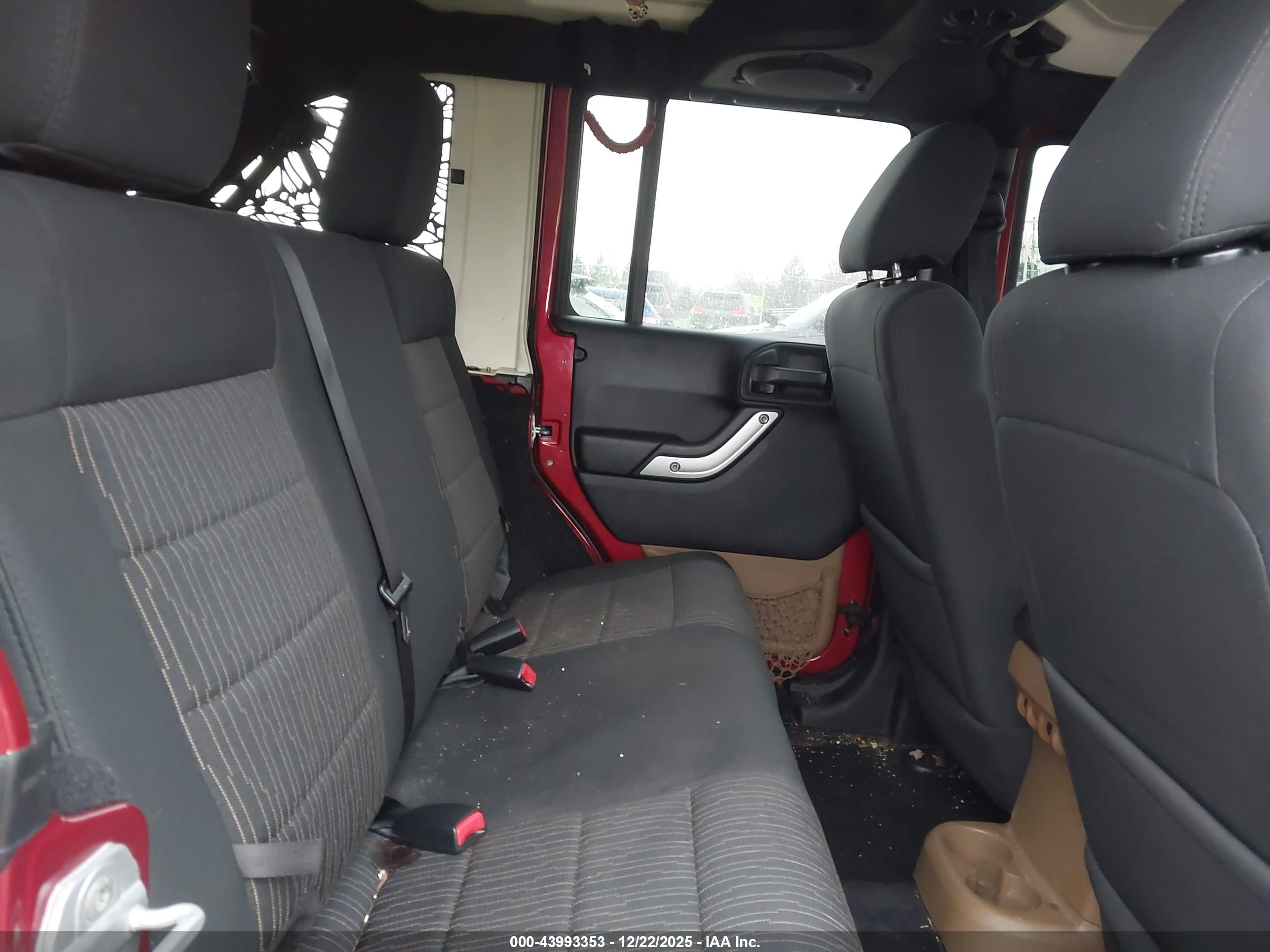 JEEP WRANGLER image 8