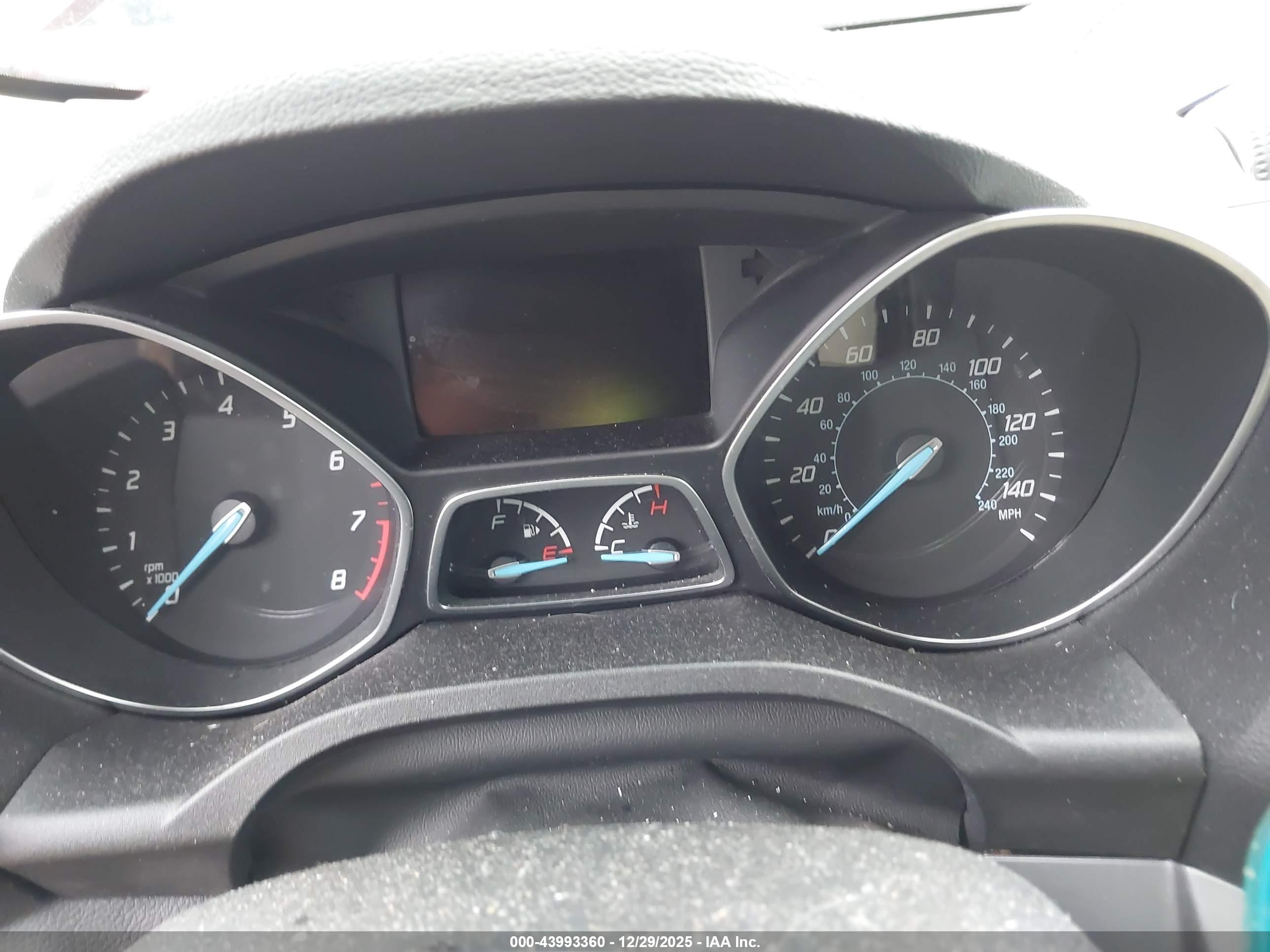 FORD ESCAPE image 7