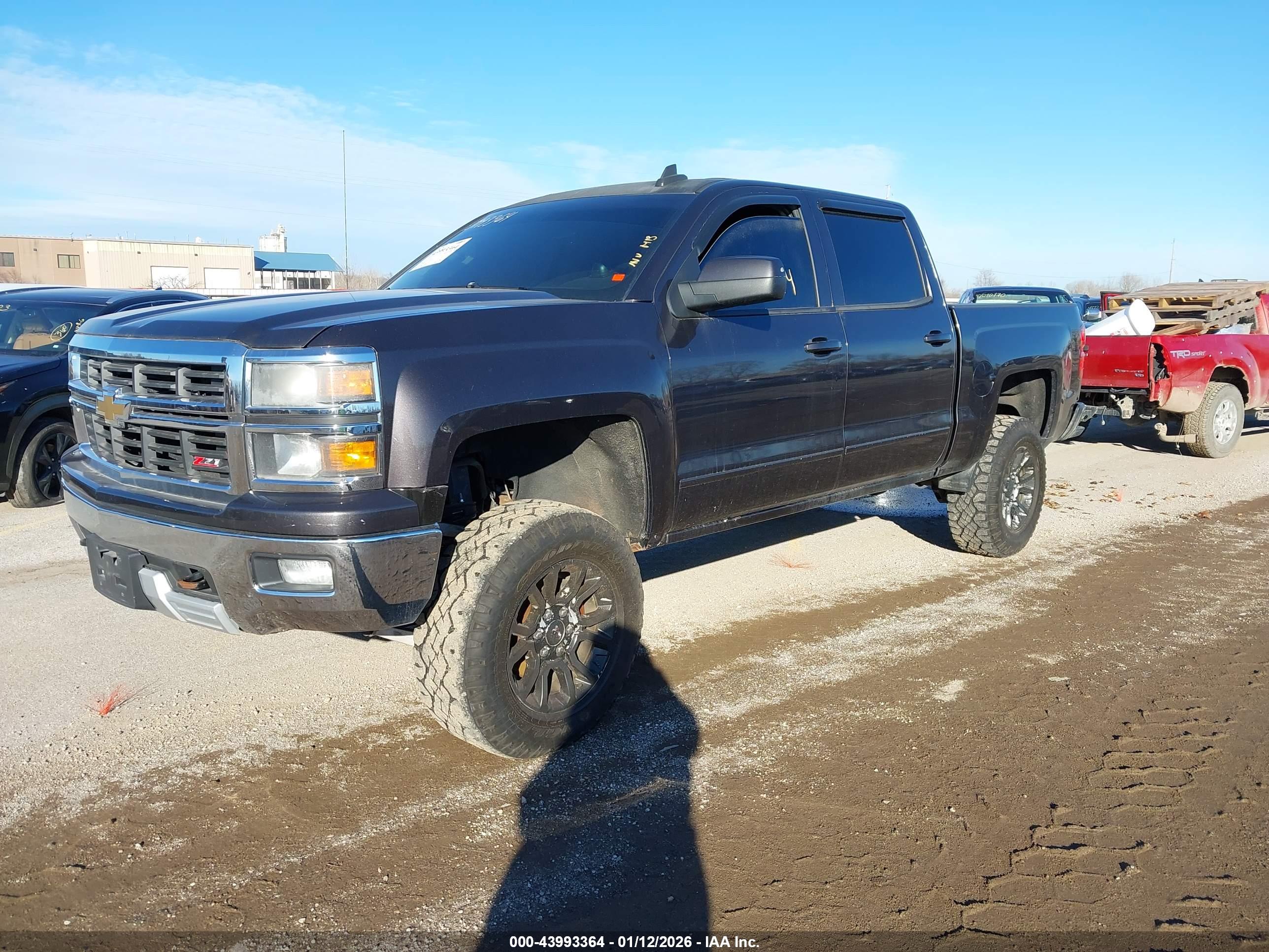 CHEVROLET SILVERADO image 2