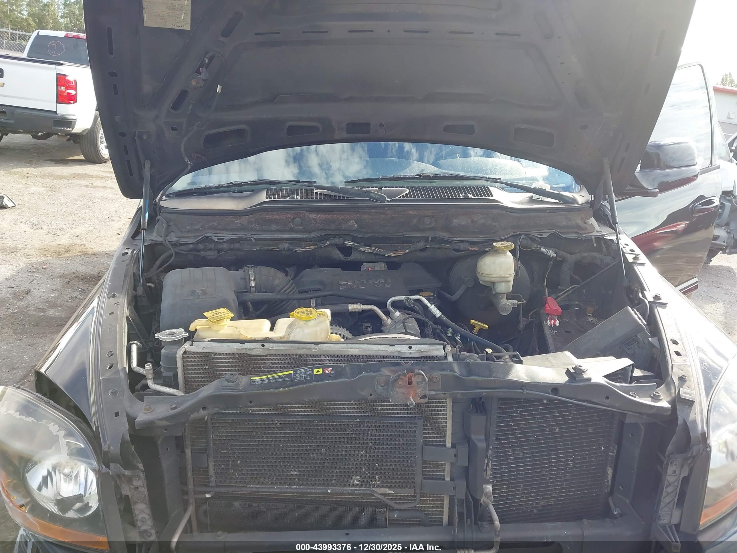 DODGE RAM image 10