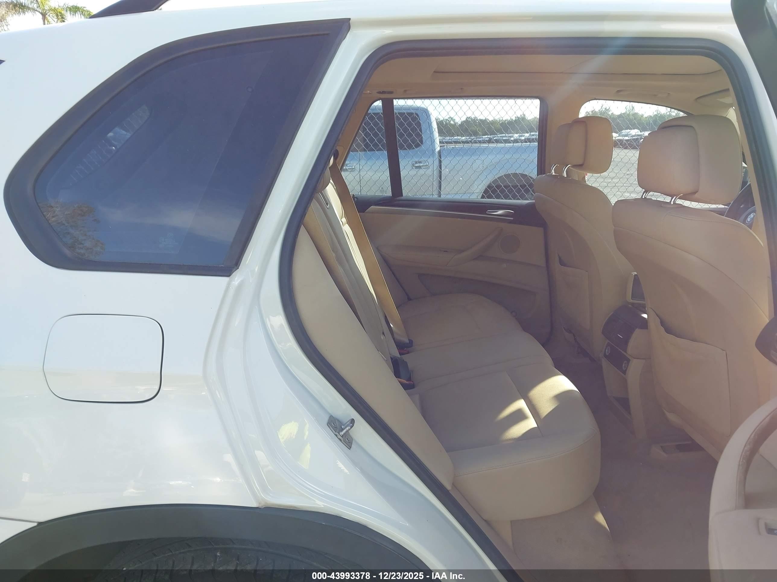 BMW X5 image 8